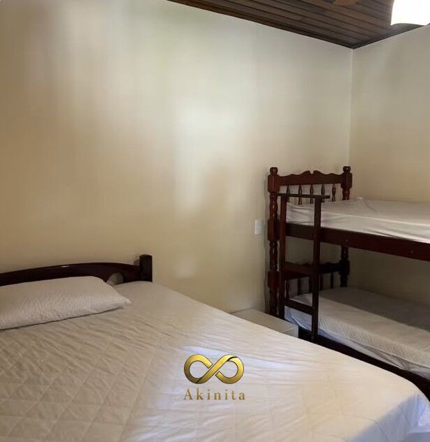Casa à venda com 5 quartos, 1 suíte e 1 vaga no Guaratuba, Bertioga (SP) — foto 13 de 25