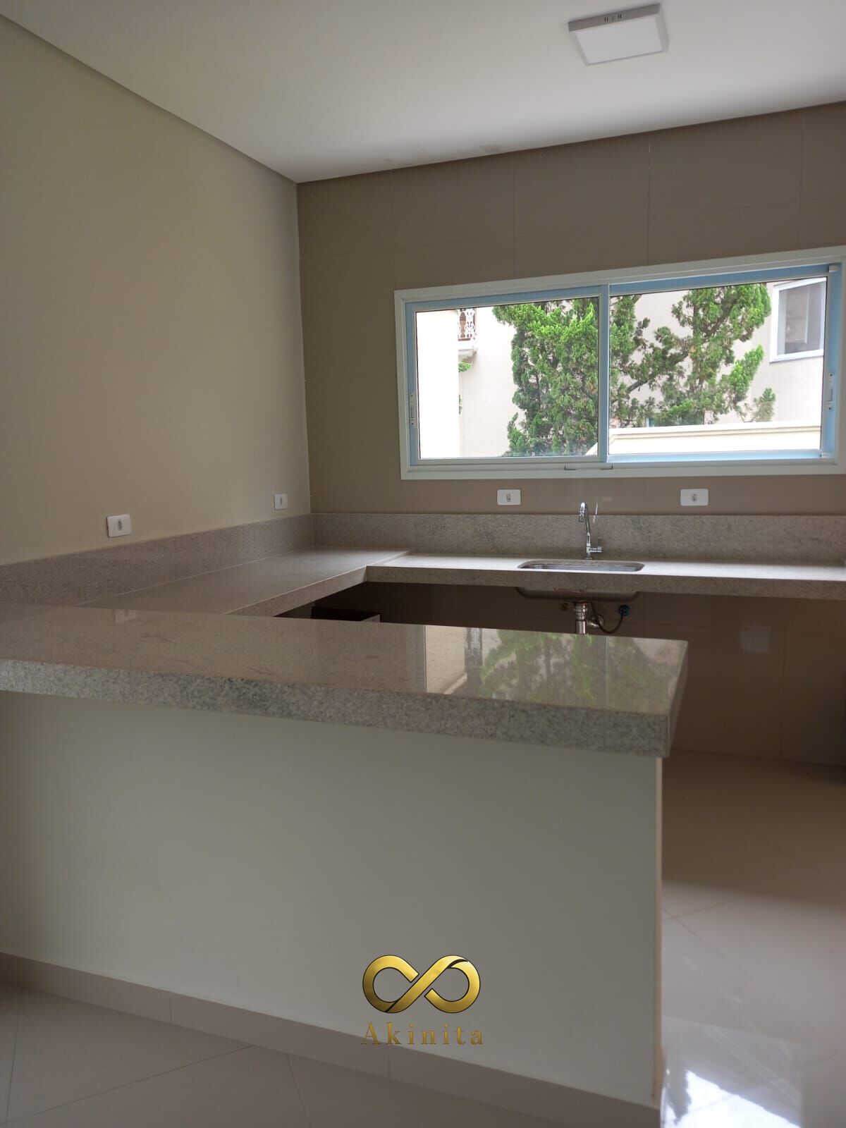 Casa à venda com 3 quartos, 3 suítes, 3 vagas e 250m² no Caputera, Arujá (SP) — foto 20 de 30