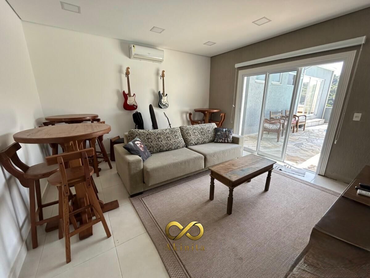 Casa à venda com 4 quartos, 3 suítes, 6 vagas e 470m² no Parque Residencial Itapeti, Mogi das Cruzes (SP) — foto 11 de 30