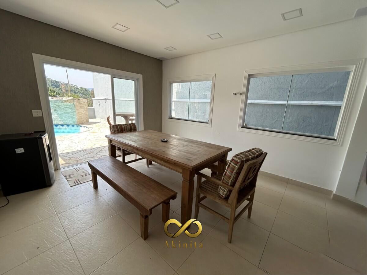 Casa à venda com 4 quartos, 3 suítes, 6 vagas e 470m² no Parque Residencial Itapeti, Mogi das Cruzes (SP) — foto 23 de 30