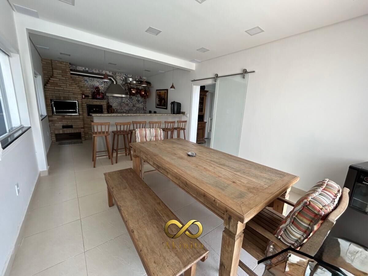 Casa à venda com 4 quartos, 3 suítes, 6 vagas e 470m² no Parque Residencial Itapeti, Mogi das Cruzes (SP) — foto 25 de 30