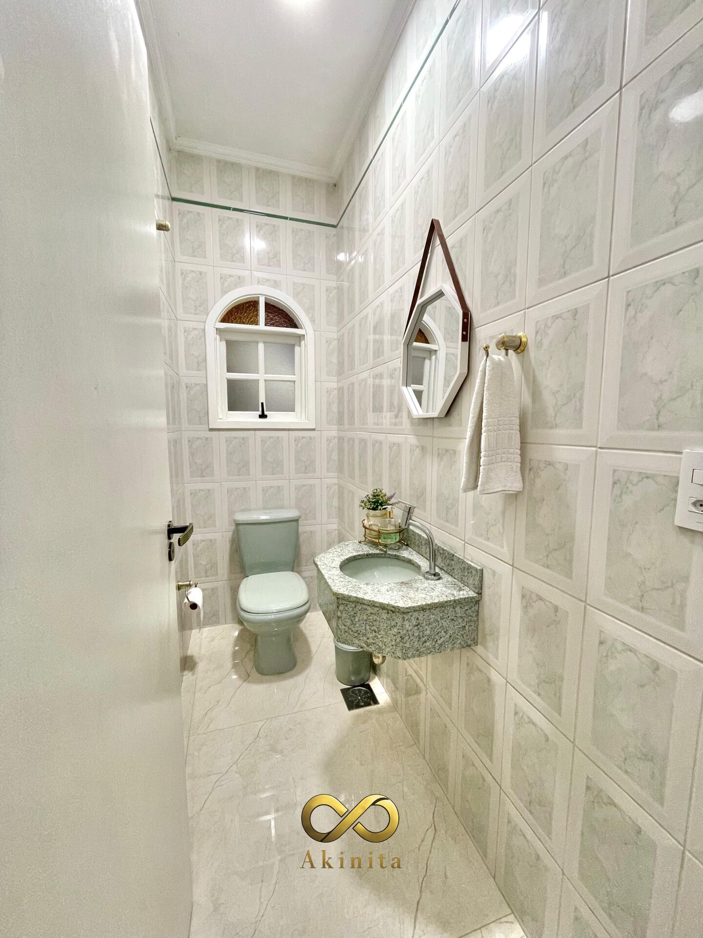 Casa à venda com 3 quartos, 1 suíte, 2 vagas e 215m² no Cidade Edson, Suzano (SP) — foto 8 de 24