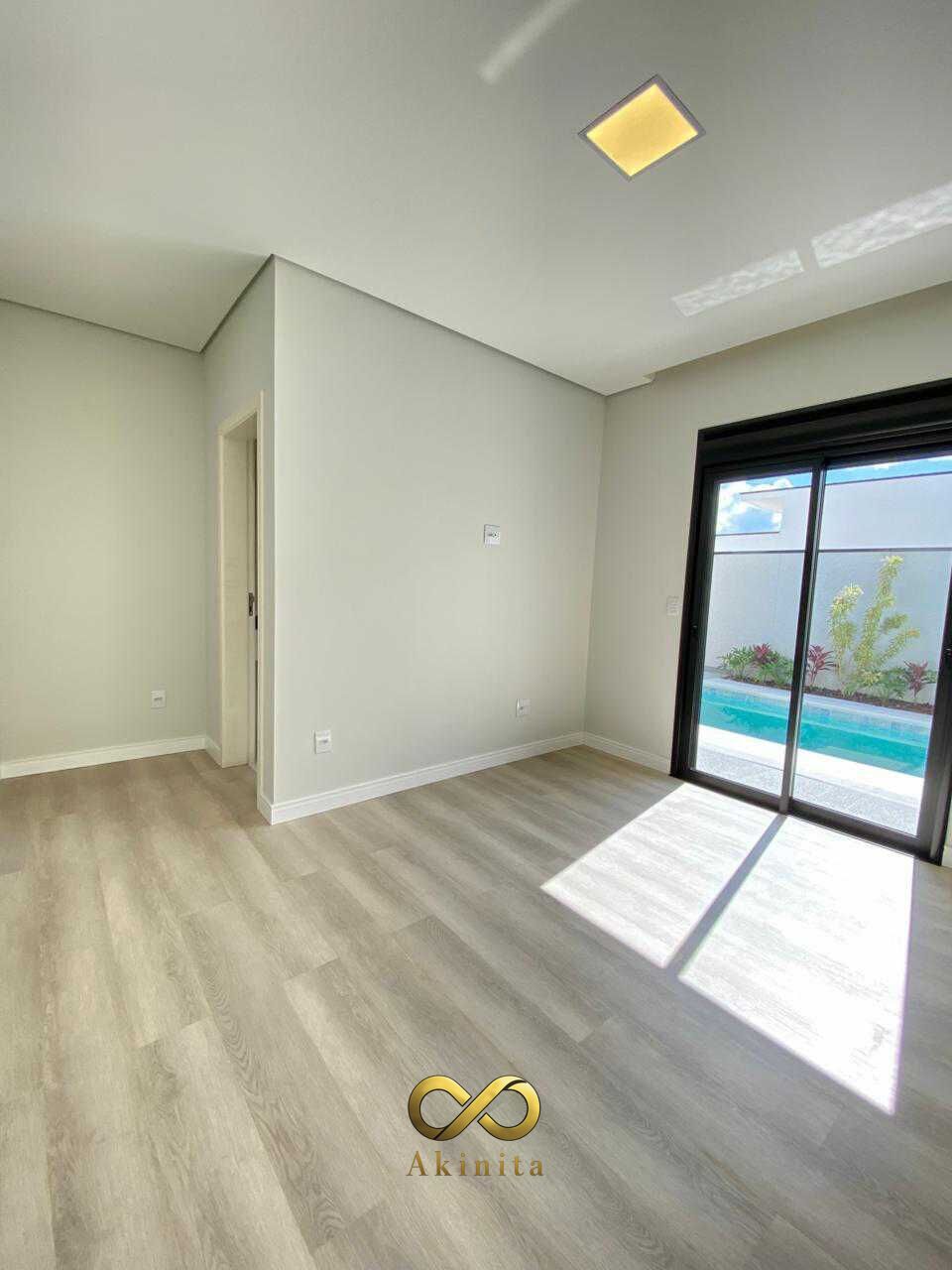 Casa à venda com 3 suítes, 4 vagas e 177m² no Jardim São Pedro, Mogi das Cruzes (SP) — foto 15 de 19