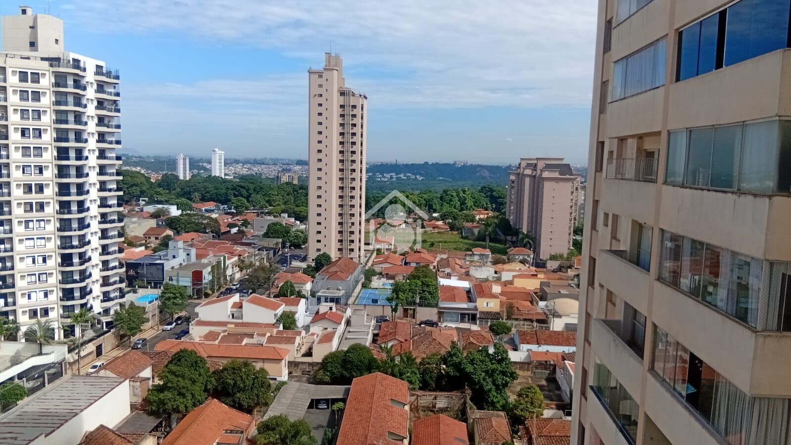 Imagem principal do imóvel
