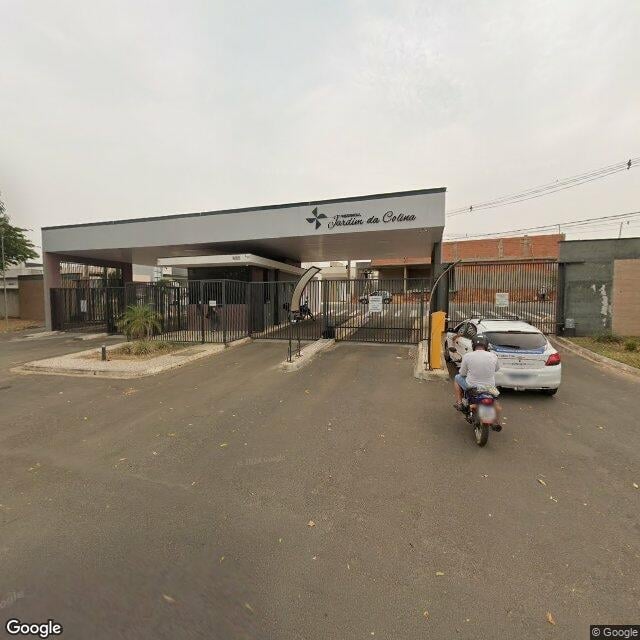 Imagem estática do "Street View" da localização