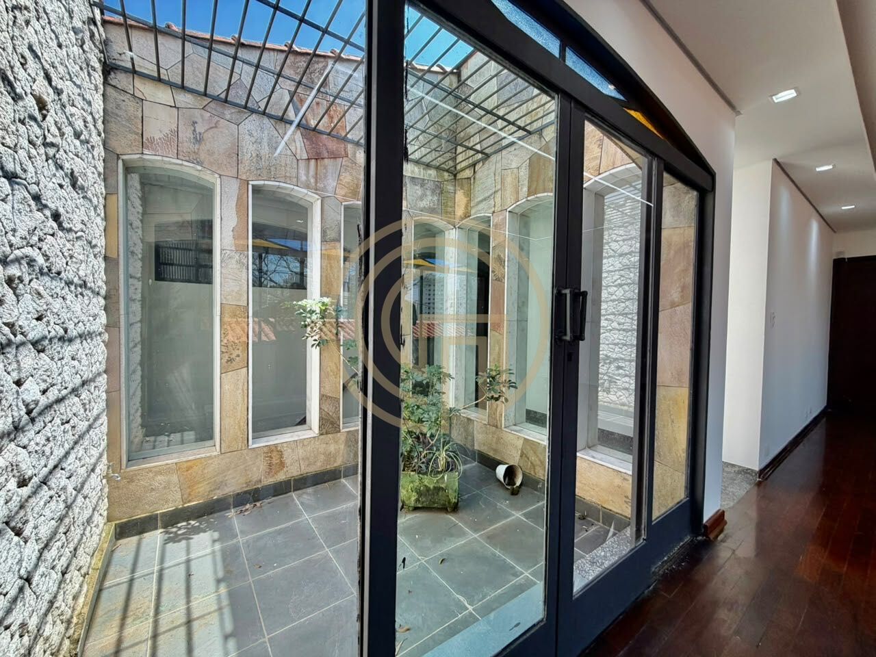 Casa, 2 quartos, 250 m² - Foto 12