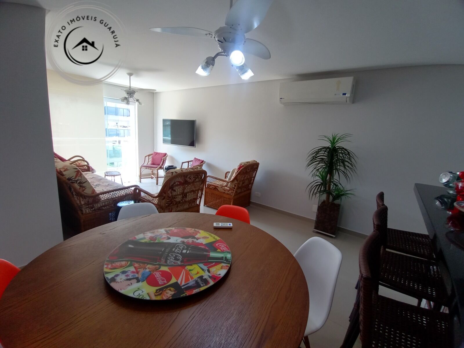 Apartamento Padrão de 03 dormitórios para venda na praia da Enseada. - foto 3