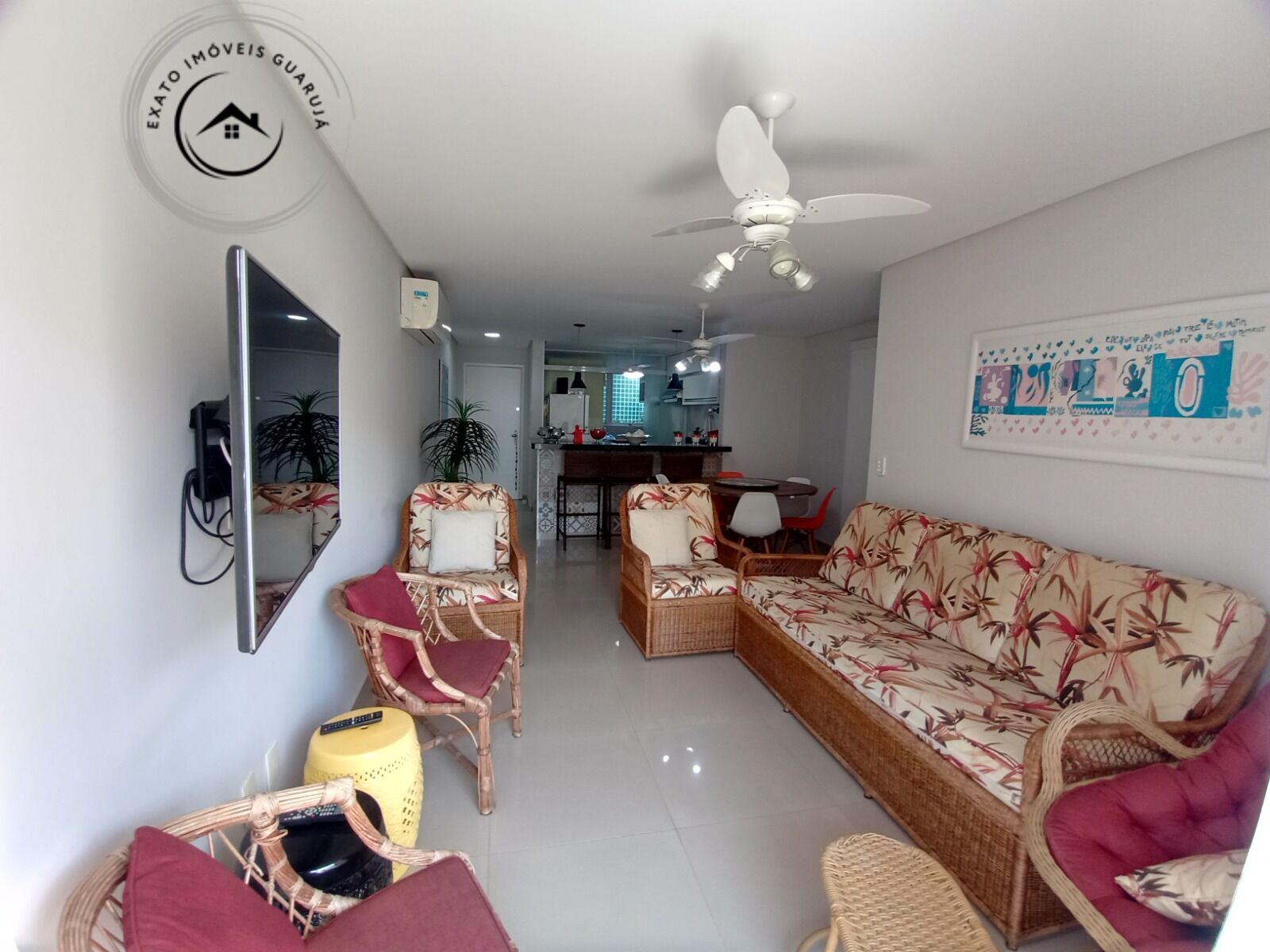 Apartamento Padrão de 03 dormitórios para venda na praia da Enseada. - foto 2