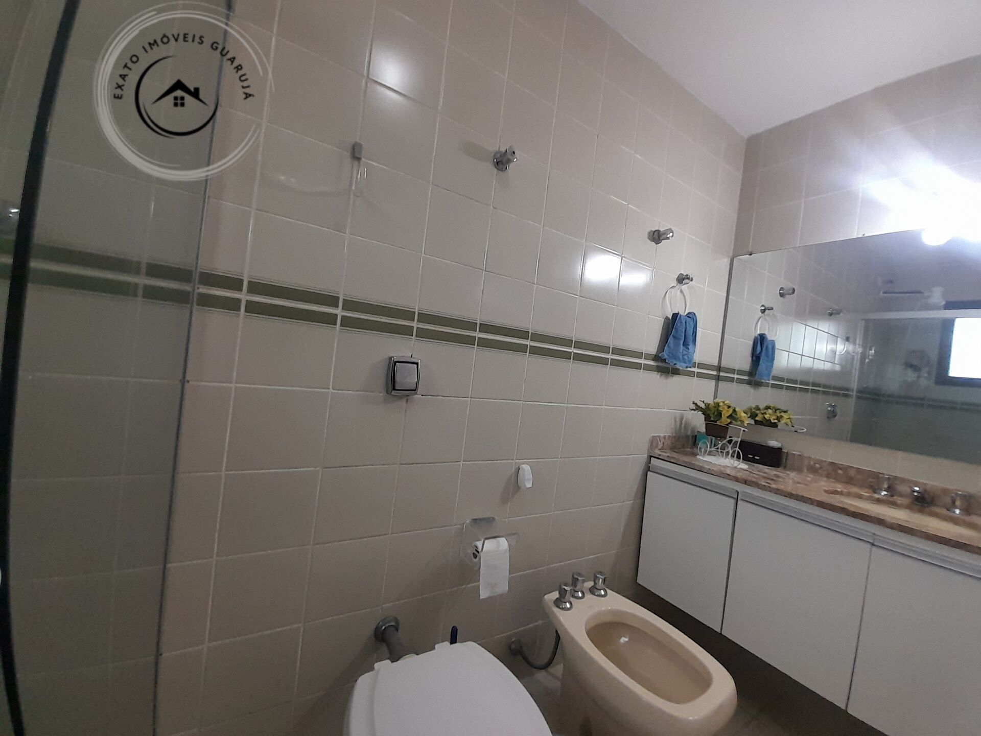 Apartamento Padrão de 02 dormitórios para venda na Praia da Enseada. - foto 14