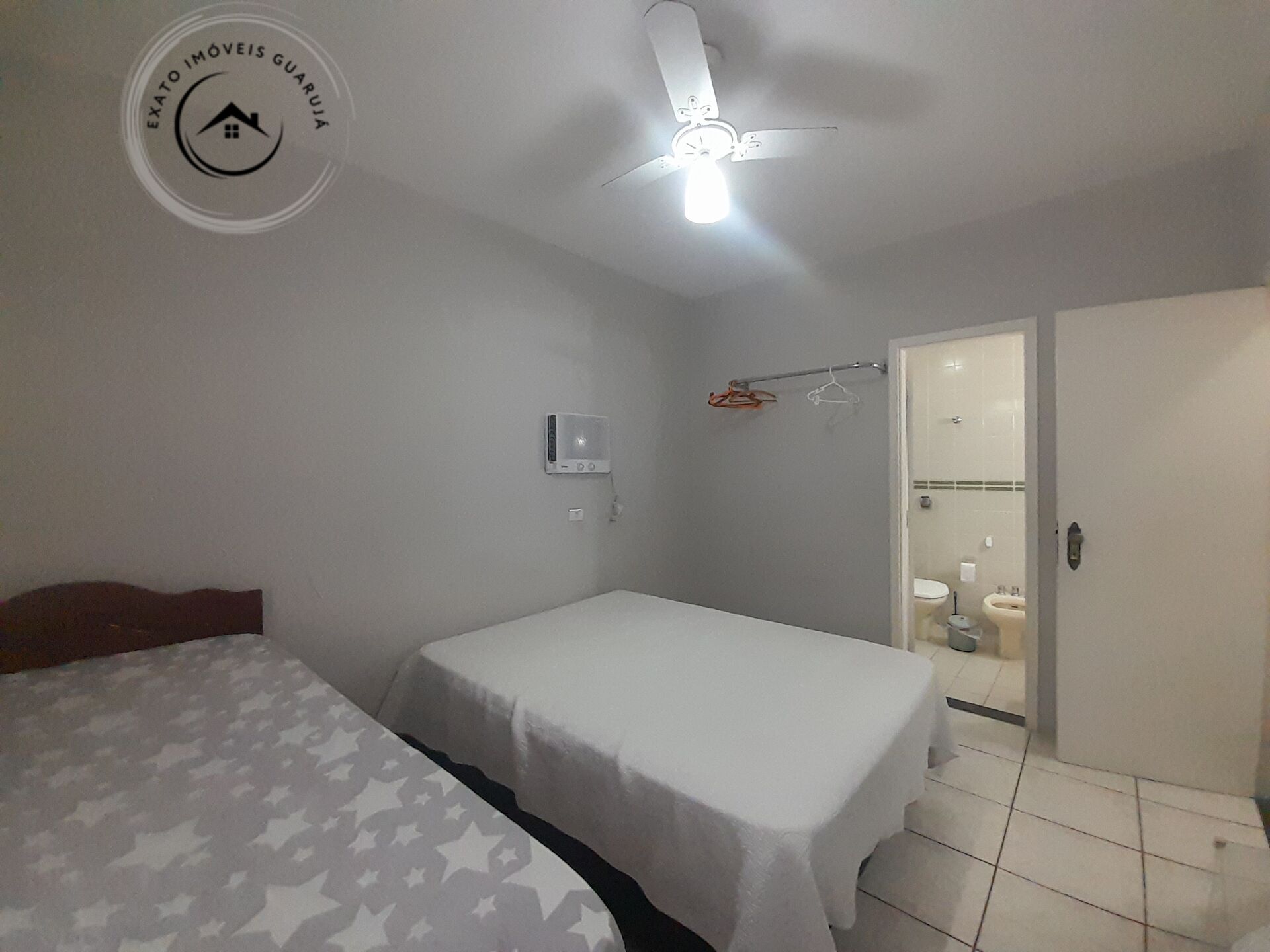 Apartamento Padrão de 02 dormitórios para venda na Praia da Enseada. - foto 12