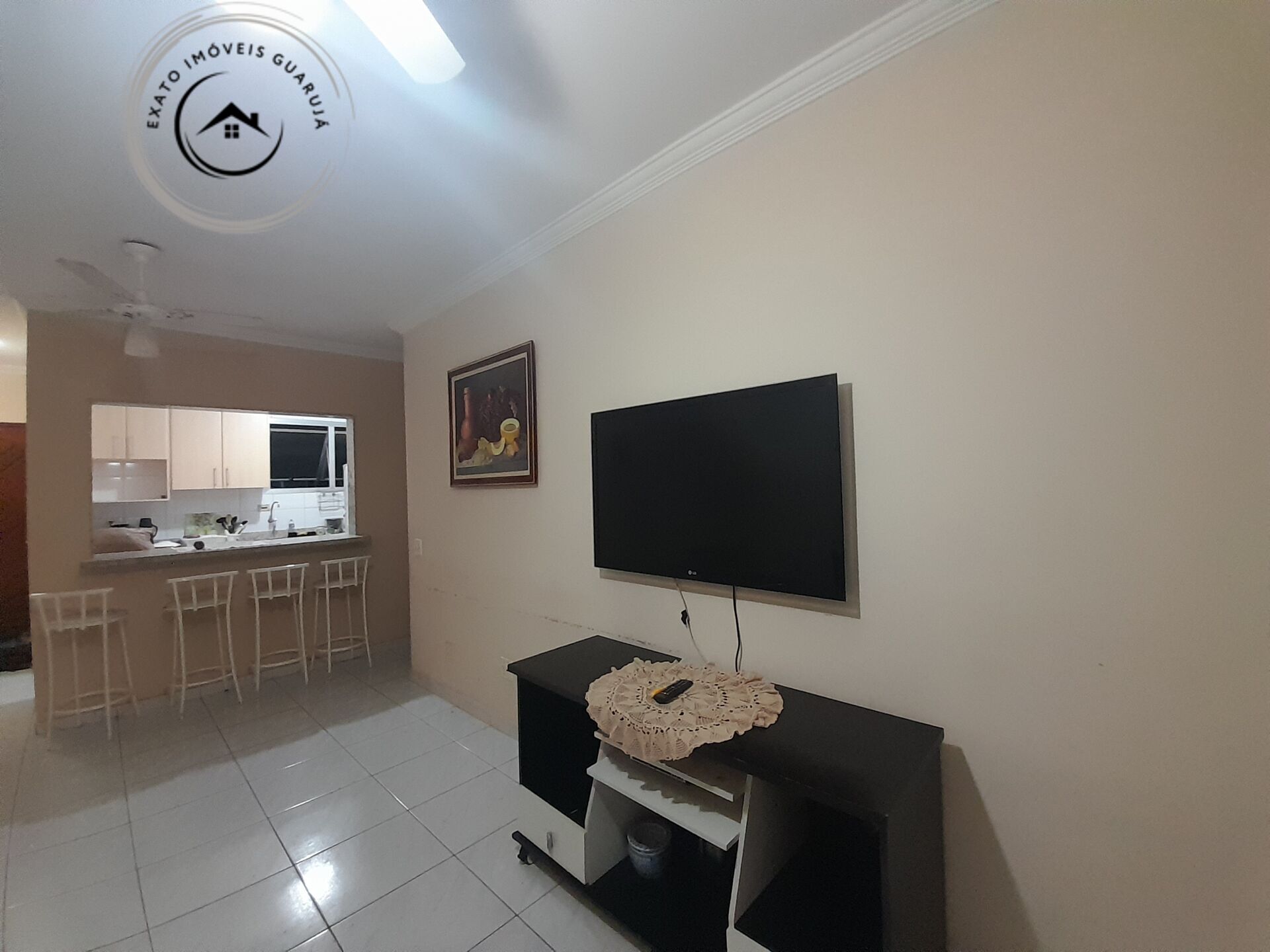Apartamento Padrão de 02 dormitórios para locação anual na Praia da Enseada. - foto 11