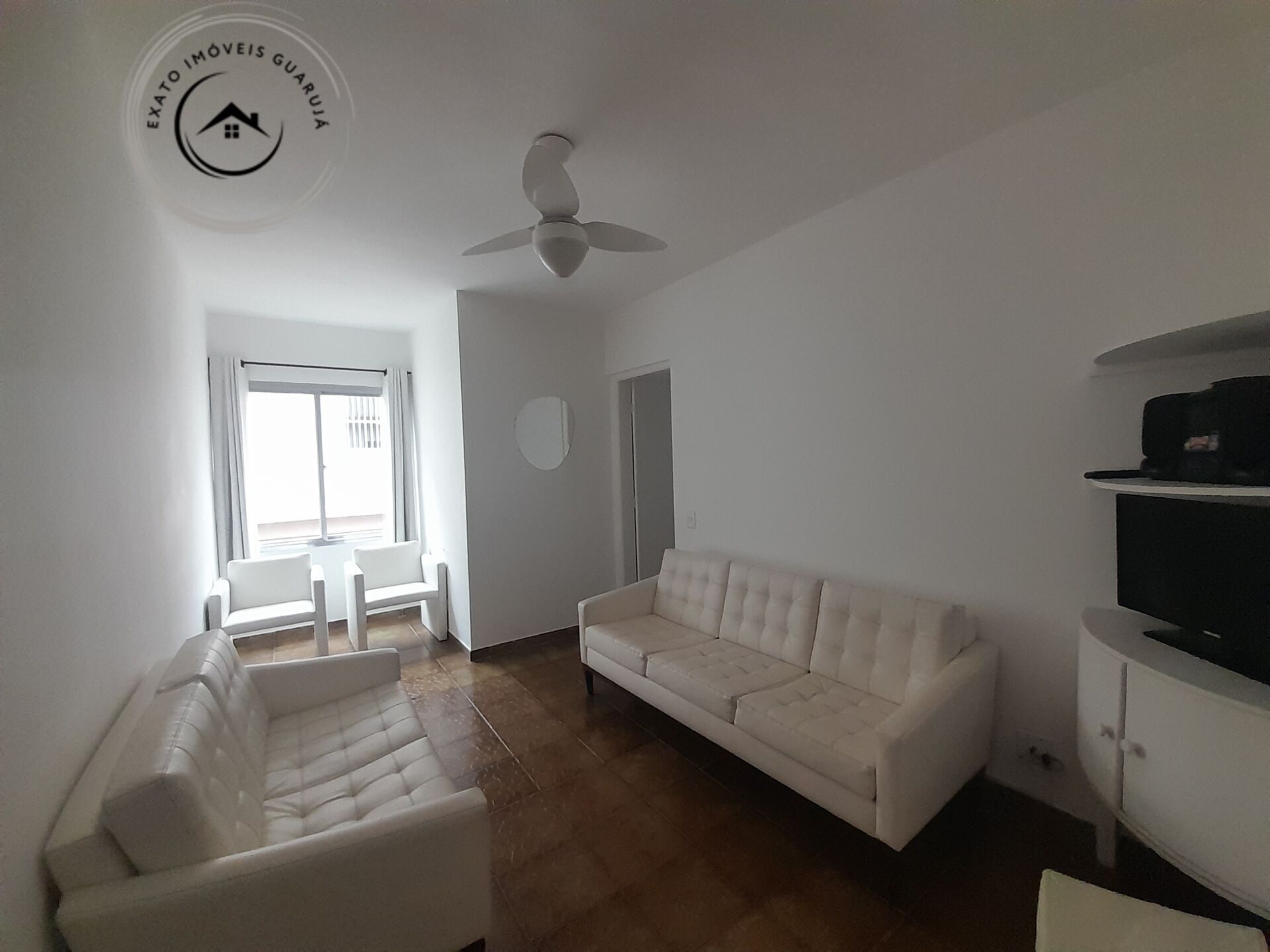 Apartamento Padrão de 01 dormitório para venda na Praia da Enseada. - foto 2
