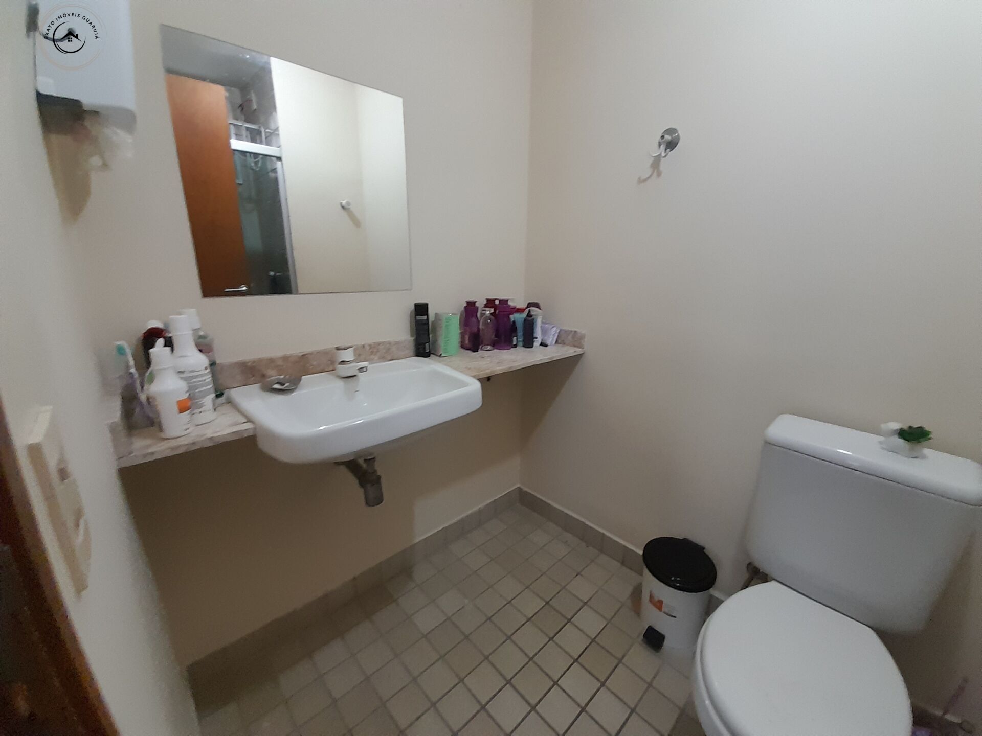 Apartamento Padrão de 02 dormitórios para venda na Praia da Enseada. - foto 7