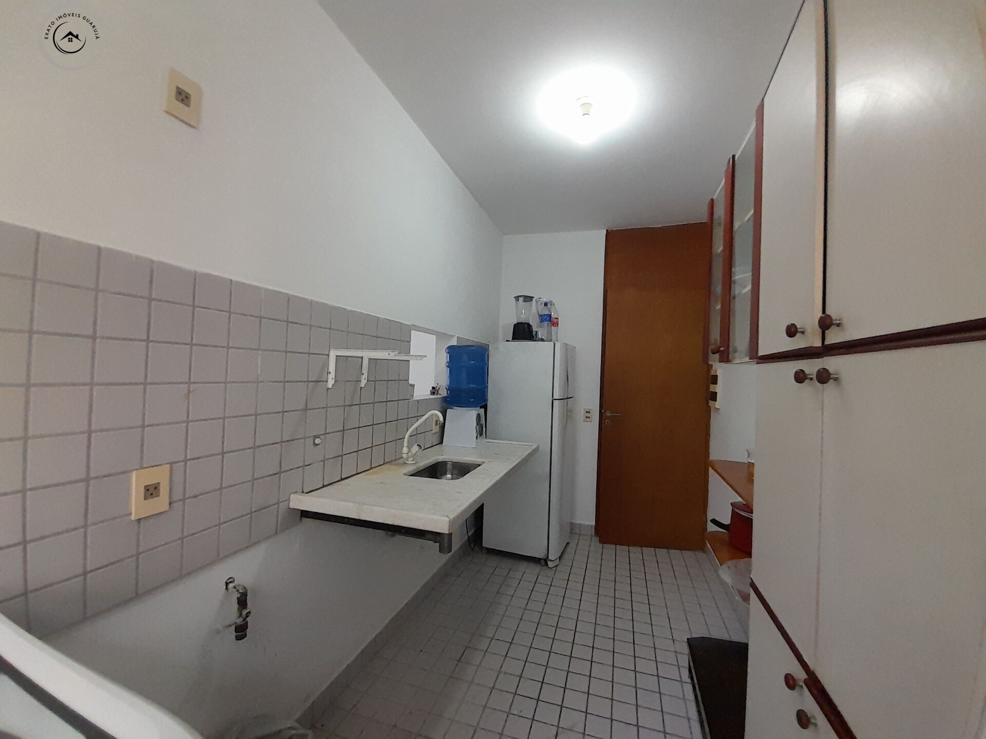 Apartamento Padrão de 02 dormitórios para venda na Praia da Enseada. - foto 14