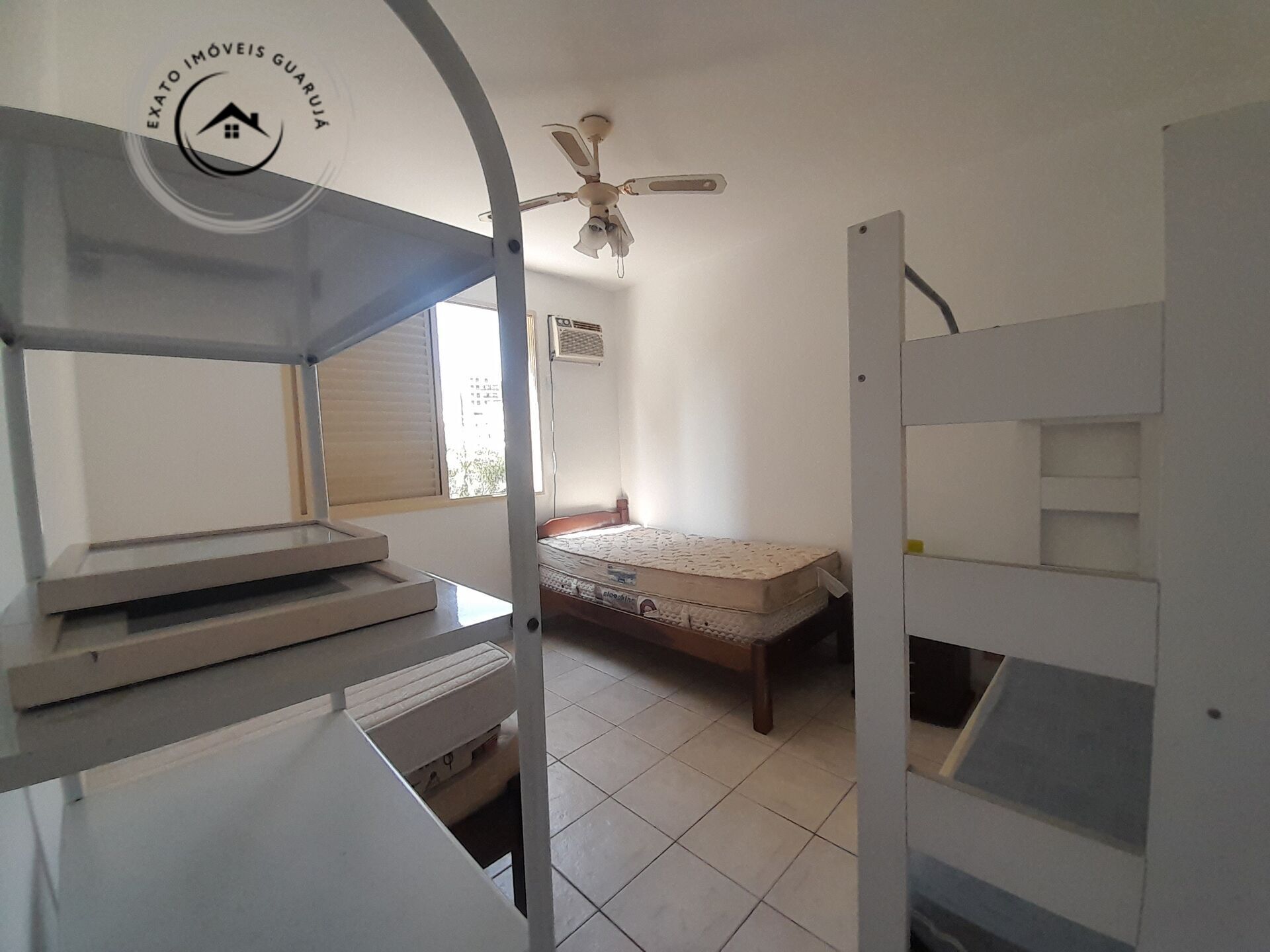 Apartamento Padrão de 02 dormitórios para venda na Praia da Enseada. - foto 17