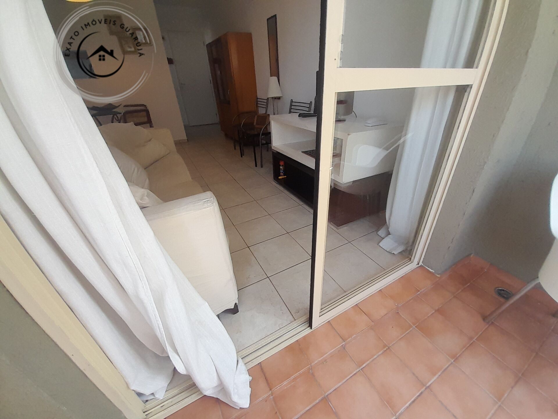 Apartamento Padrão de 02 dormitórios para venda na Praia da Enseada. - foto 3
