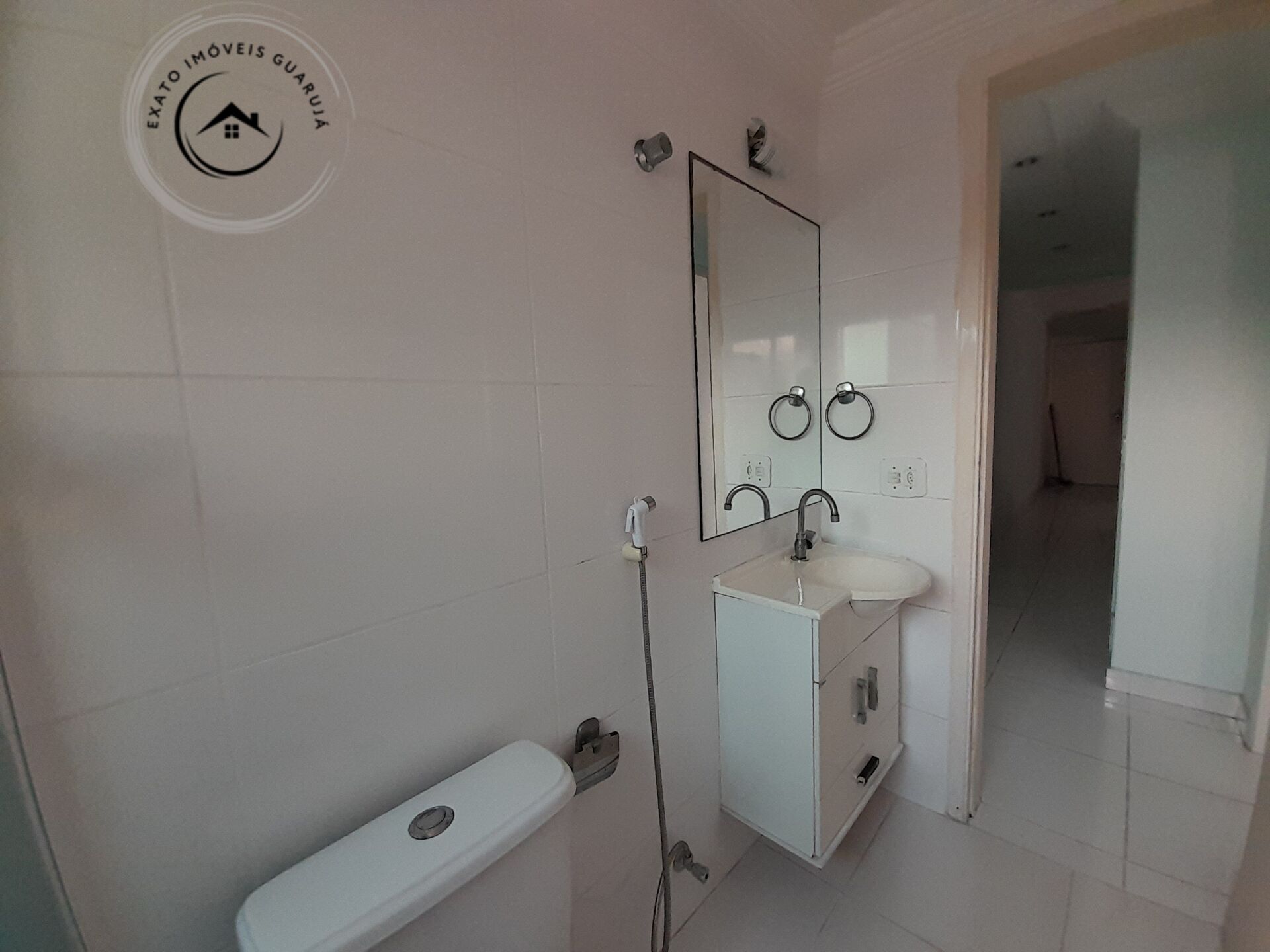 Apartamento Padrão de 02 dormitórios para venda na Praia da Enseada. - foto 16