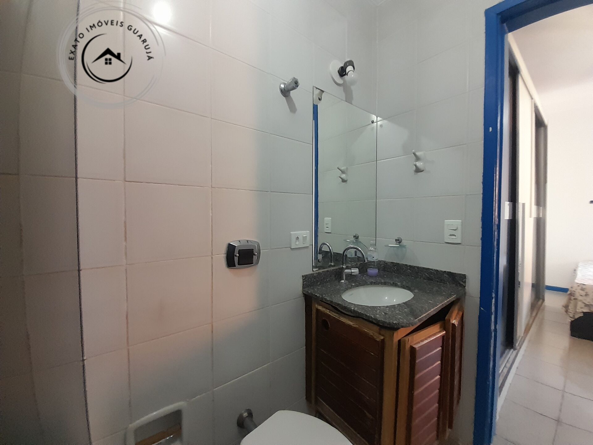 Apartamento Padrão de 03 dormitórios para venda na Praia da Enseada. - foto 21