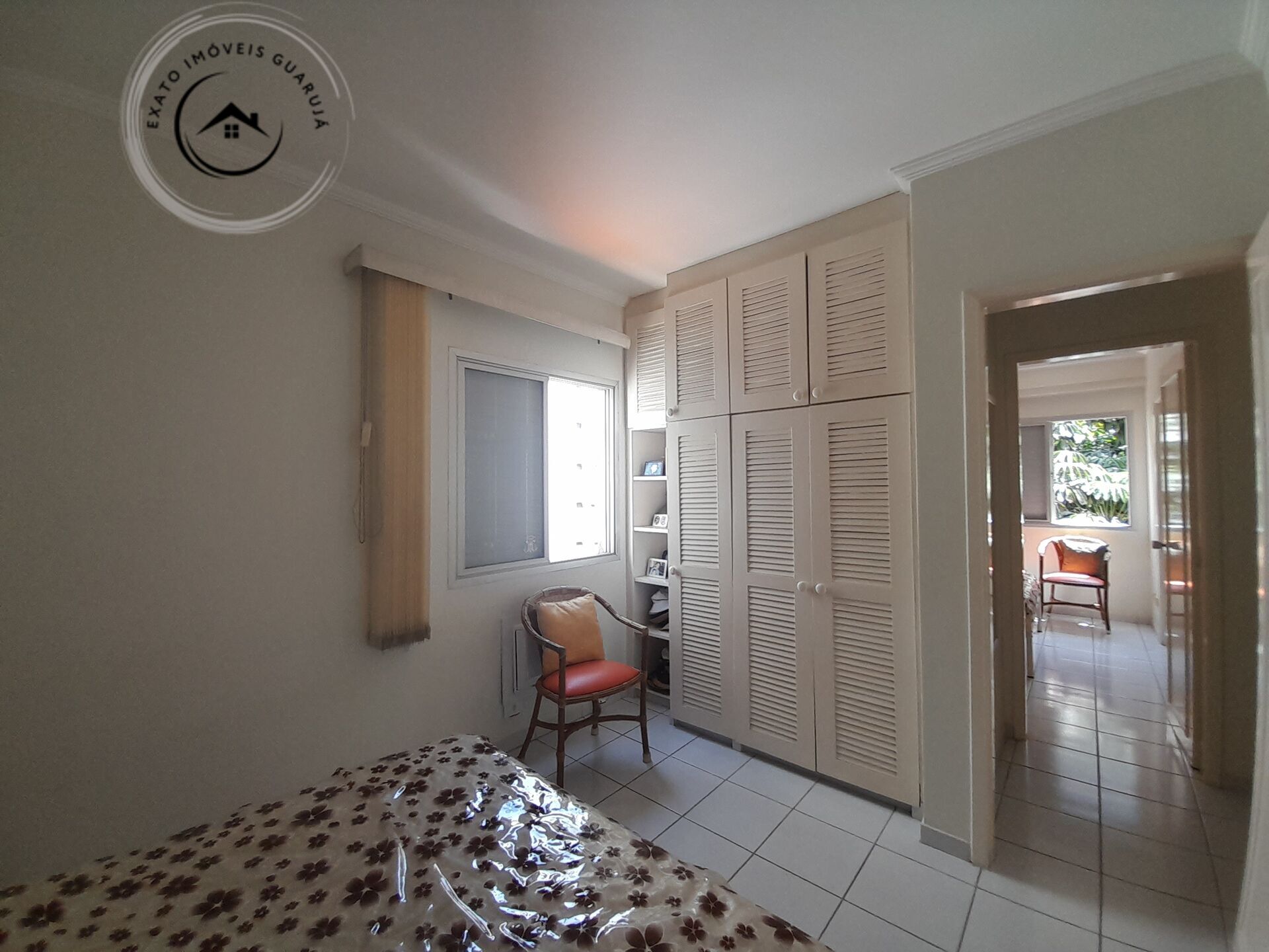 Apartamento Padrão de 03 dormitórios para venda na Praia da Enseada. - foto 9