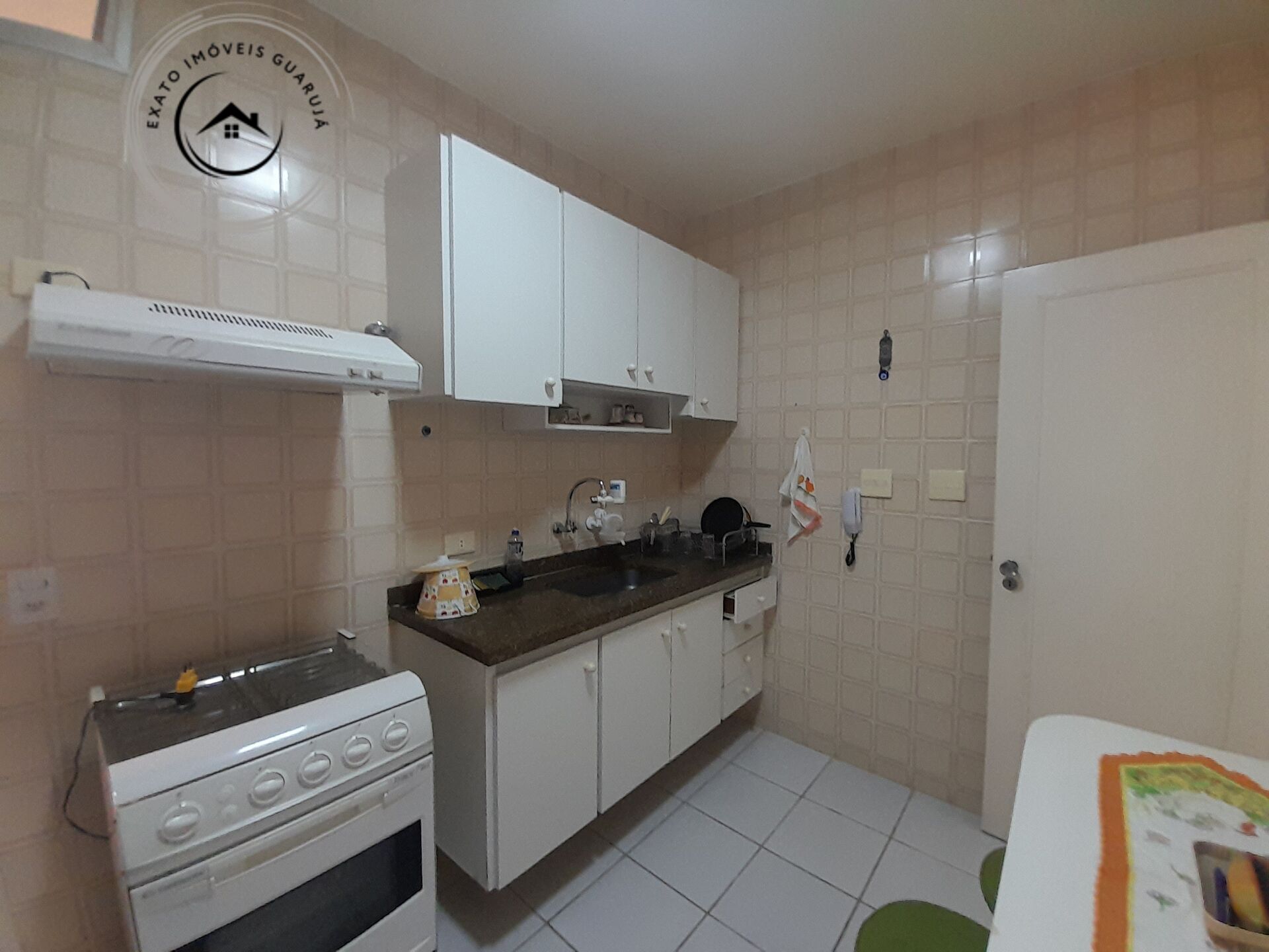 Apartamento Padrão de 03 dormitórios para venda na Praia da Enseada. - foto 15