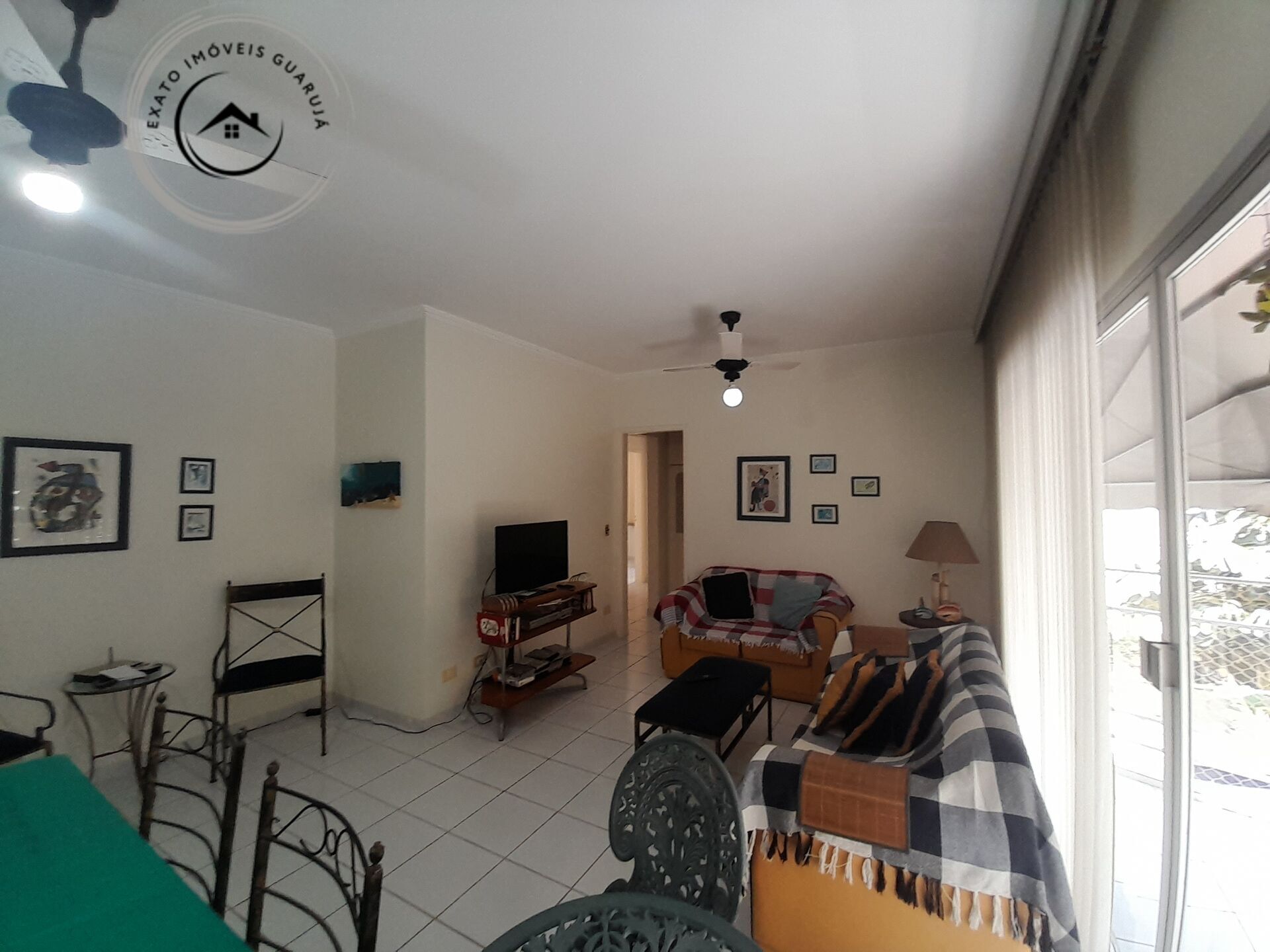 Apartamento Padrão de 03 dormitórios para venda na Praia da Enseada. - foto 2