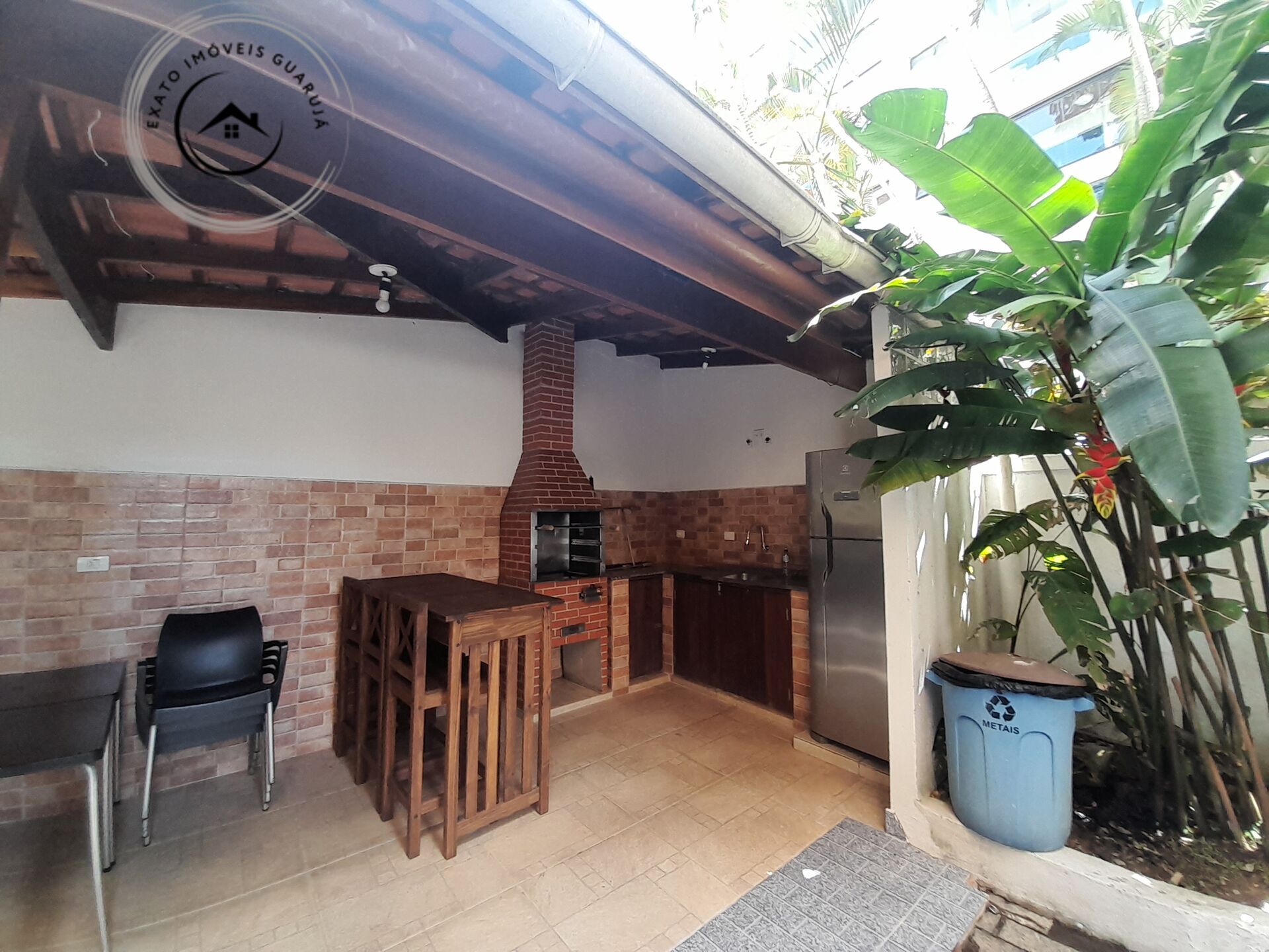 Apartamento Padrão de 03 dormitórios para venda na Praia da Enseada. - foto 19