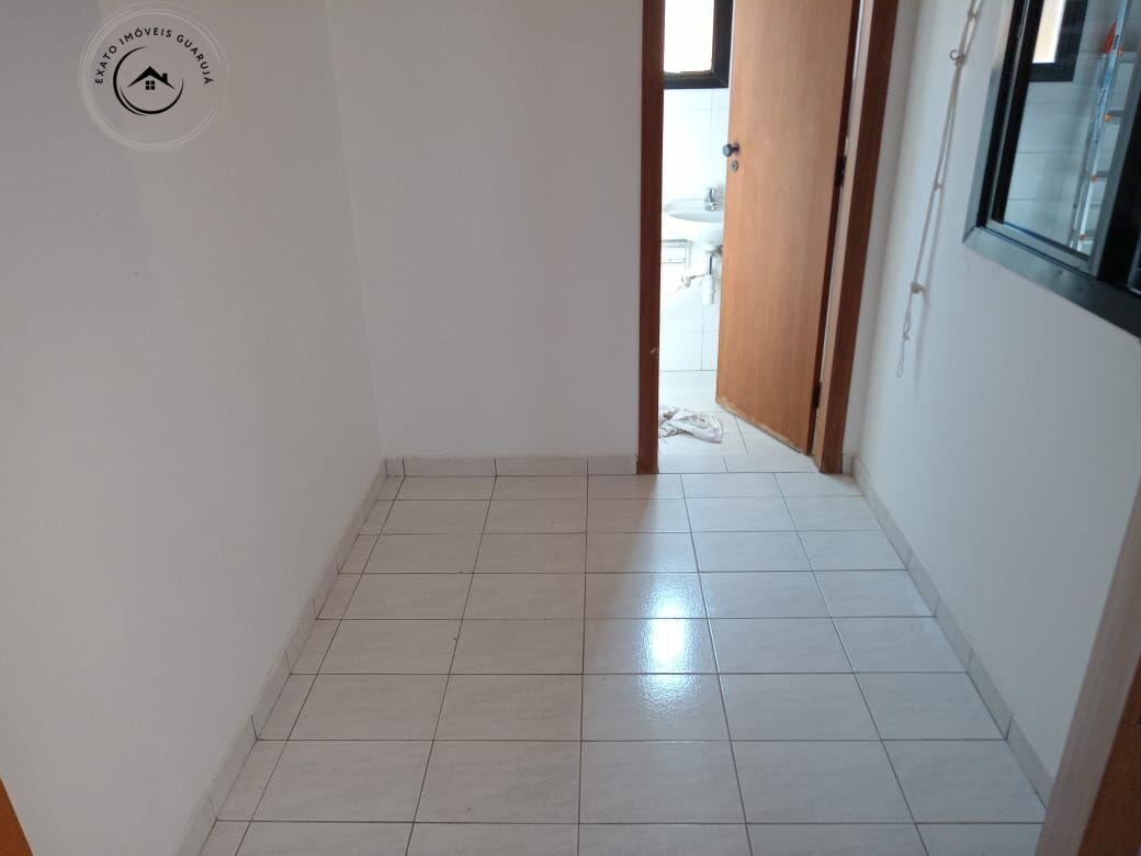 Apartamento Padrão de 03 dormitórios para locação anual na Praia da Enseada. - foto 16