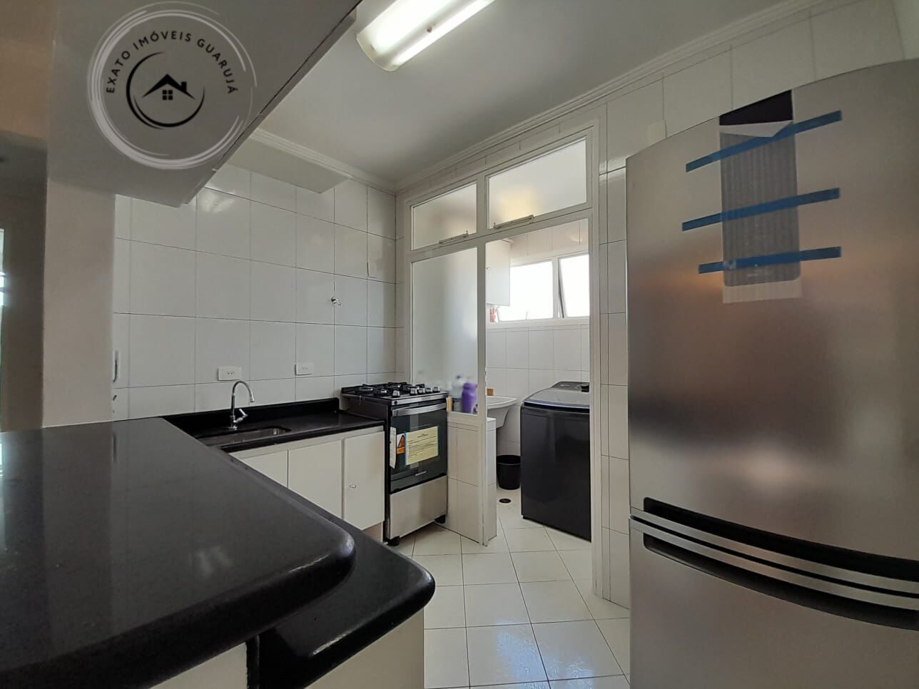 Apartamento Padrão de 02 dormitórios para locação anual na Praia da Enseada - foto 9