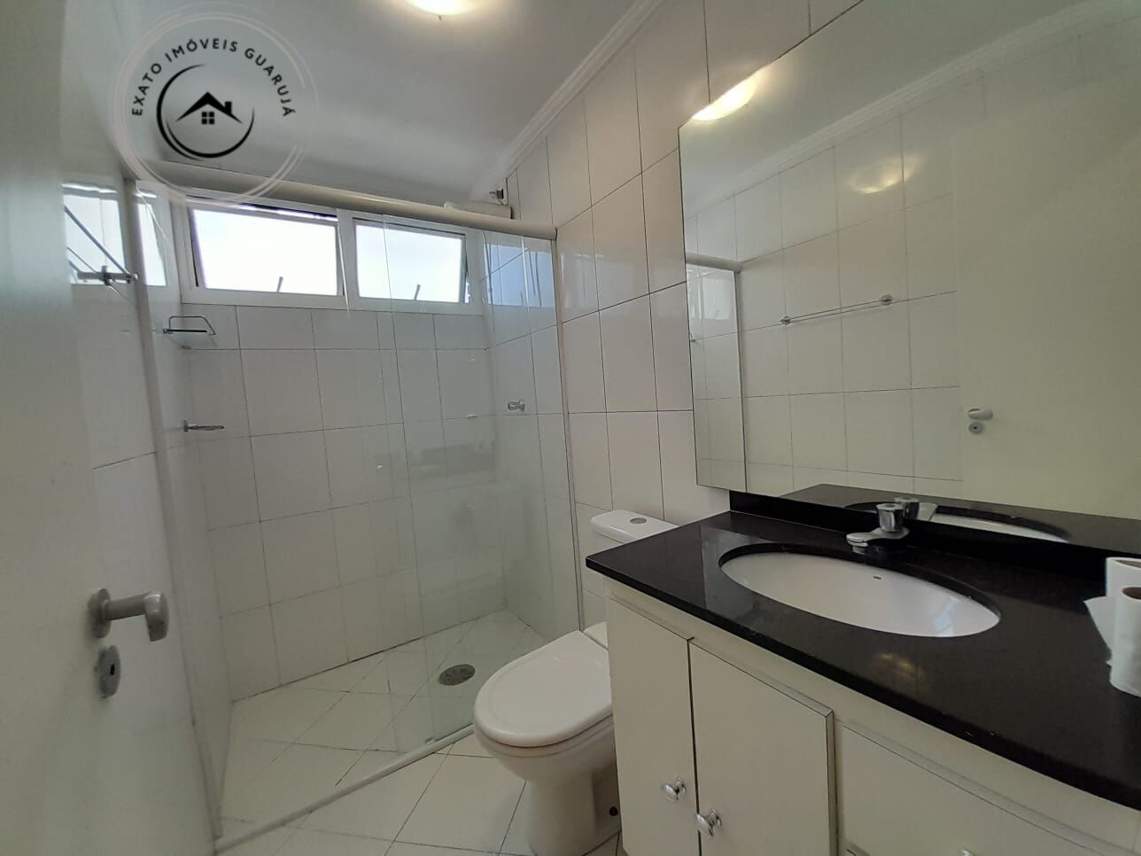 Apartamento Padrão de 02 dormitórios para locação anual na Praia da Enseada - foto 18