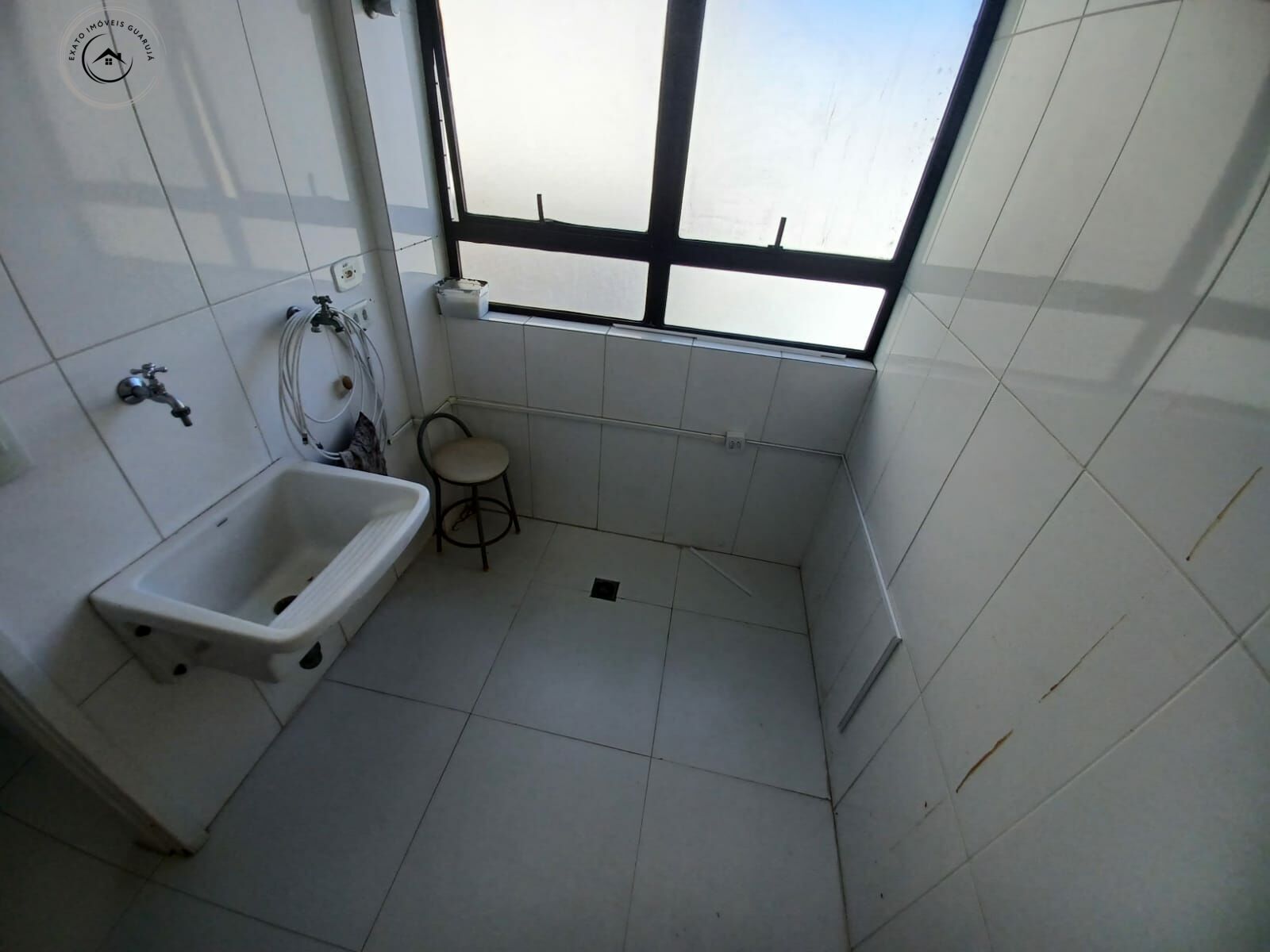 Apartamento Alto Padrão de 04 dormitórios frente total para o mar nas Astúrias - foto 31