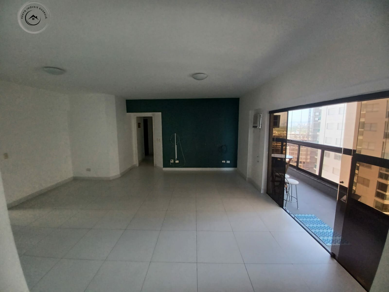 Apartamento Alto Padrão de 04 dormitórios frente total para o mar nas Astúrias - foto 12