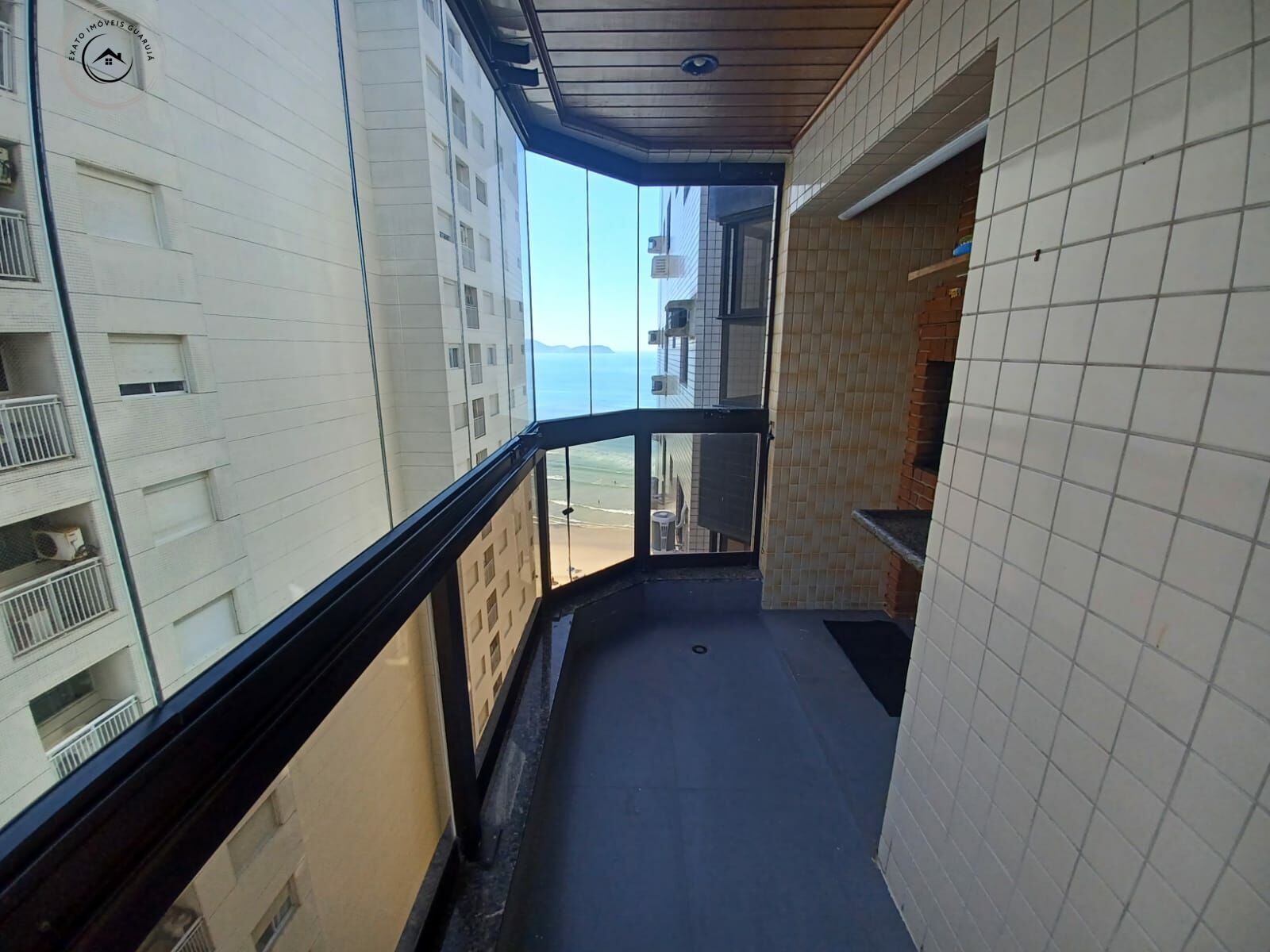 Apartamento Alto Padrão de 04 dormitórios frente total para o mar nas Astúrias - foto 16