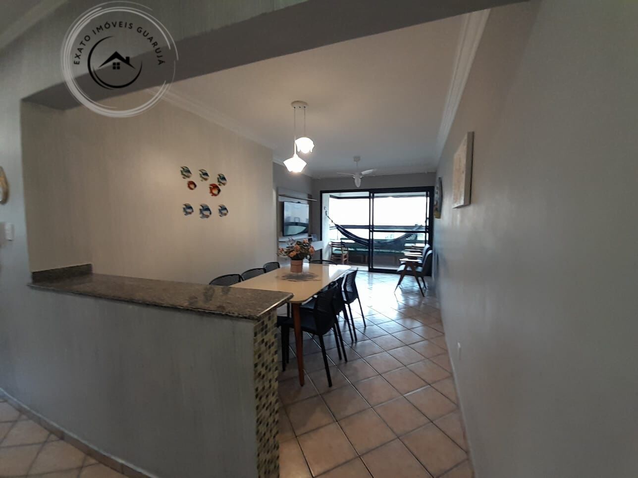 Apartamento Padrão de 02 dormitórios para venda na Praia da Enseada. - foto 4