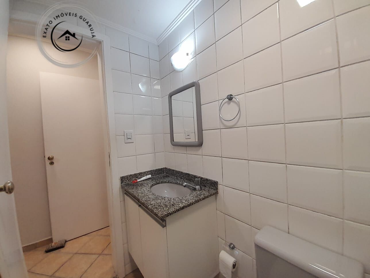 Apartamento Padrão de 02 dormitórios para venda na Praia da Enseada. - foto 23