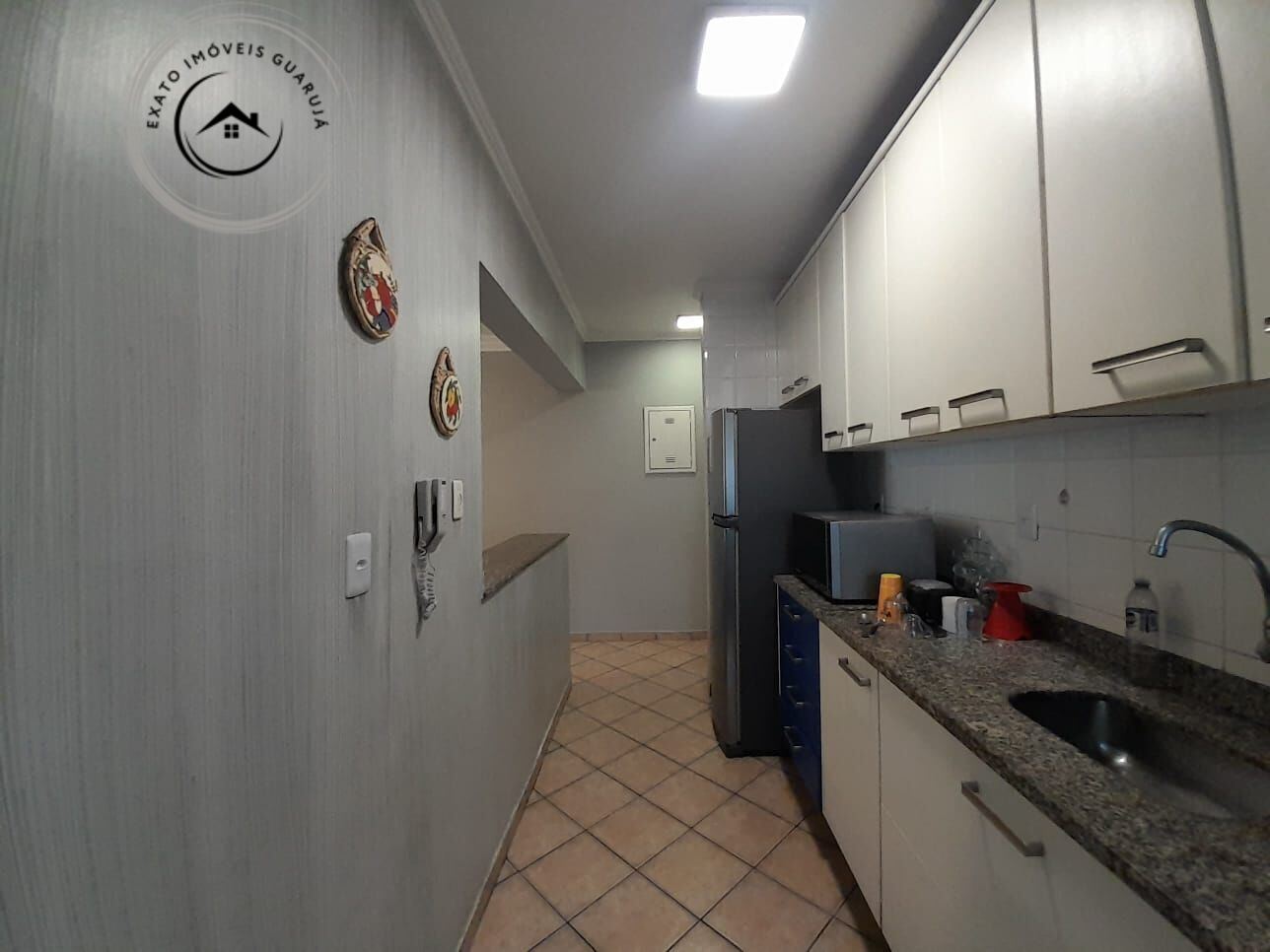 Apartamento Padrão de 02 dormitórios para venda na Praia da Enseada. - foto 12
