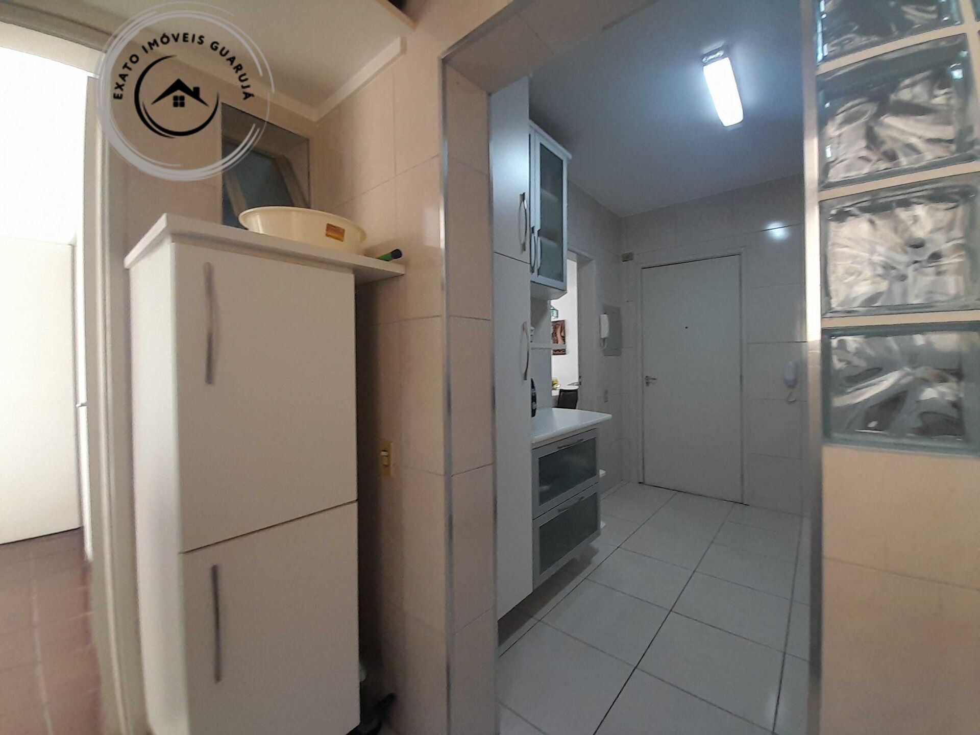 Apartamento de 03 dormitórios para locação anual na Praia da Enseada. - foto 20