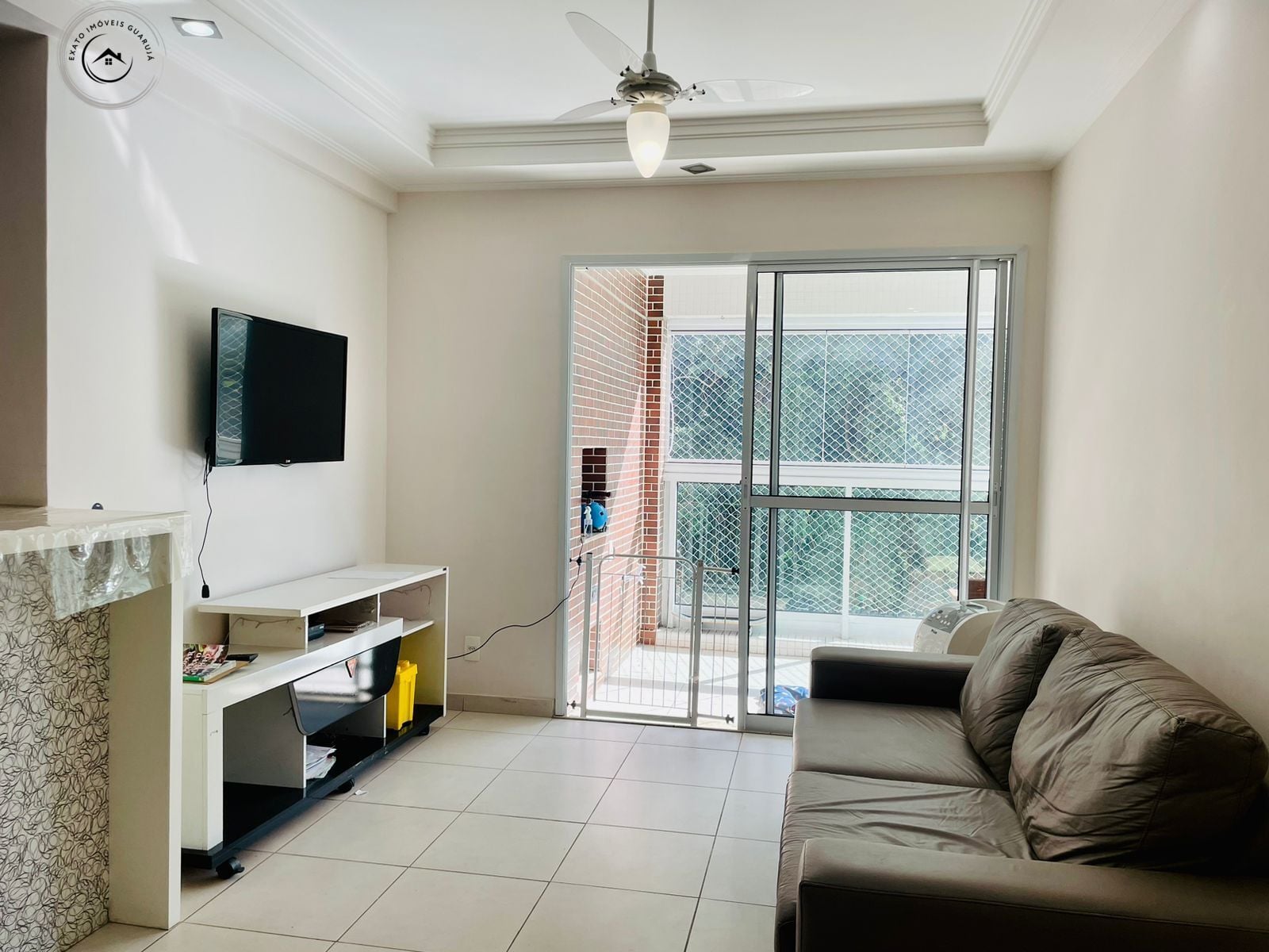 Apartamento de 02 dormitórios em condomínio-clube frente ao mar em Santos. - foto 1