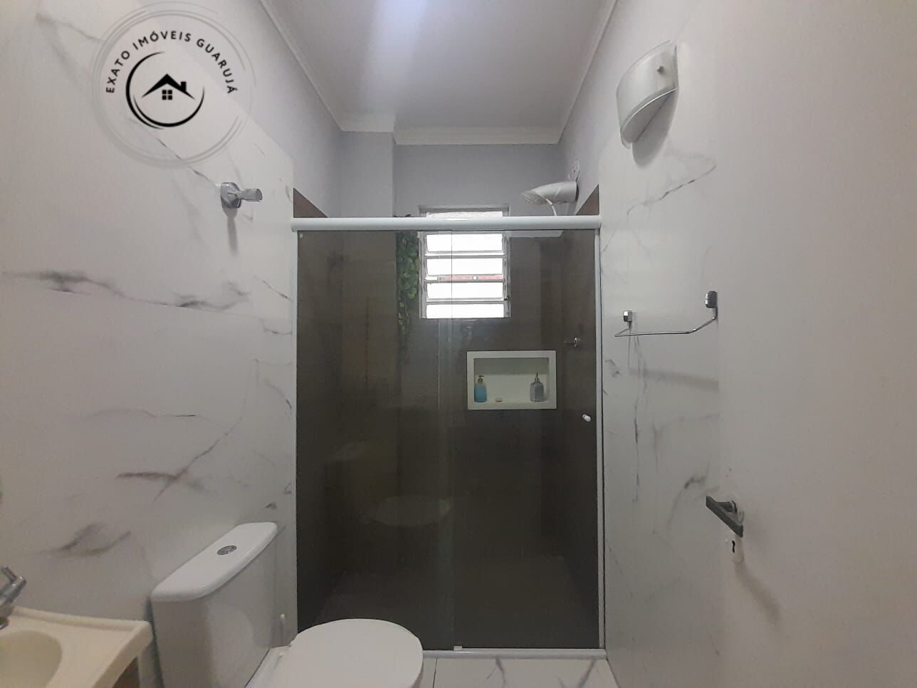 Apartamento Padrão de 02 dormitórios para venda na Praia da Enseada. - foto 12