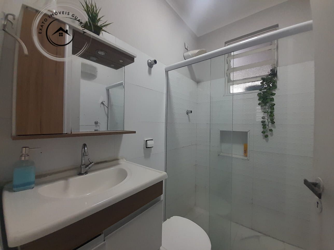 Apartamento Padrão de 02 dormitórios para venda na Praia da Enseada. - foto 7