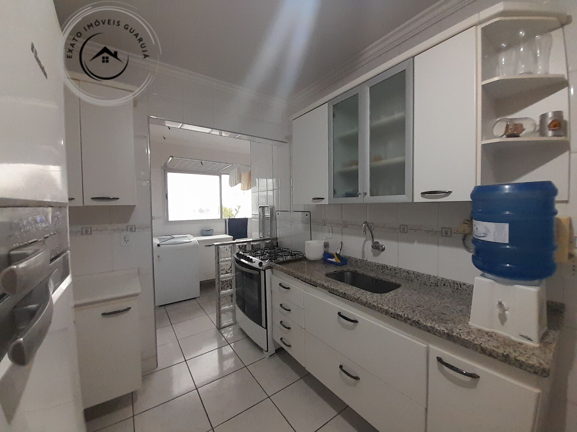 Apartamento Padrão de 03 dormitórios para locação anual na Praia da Enseada. - foto 27
