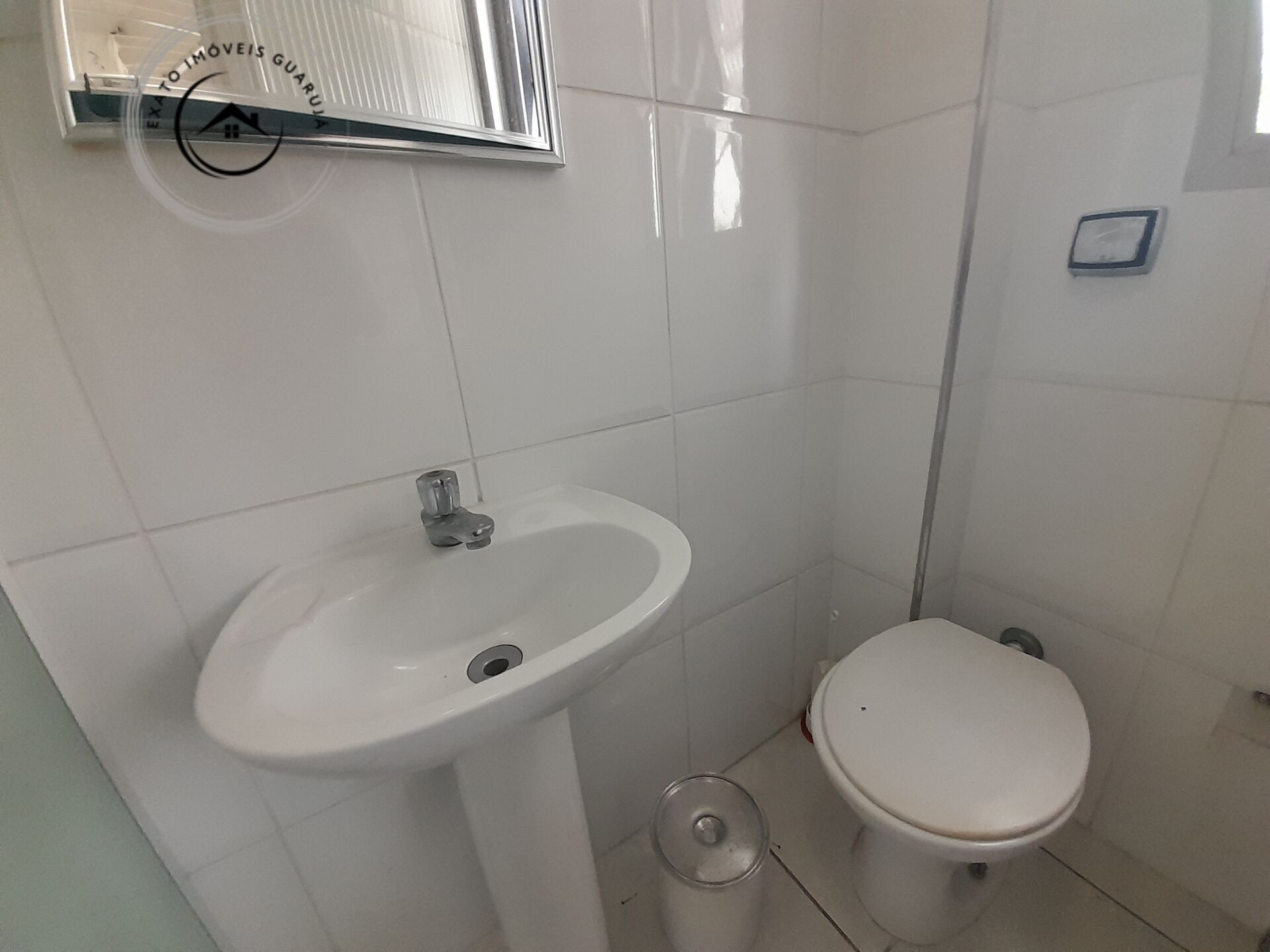 Apartamento Padrão de 03 dormitórios para locação anual na Praia da Enseada. - foto 34