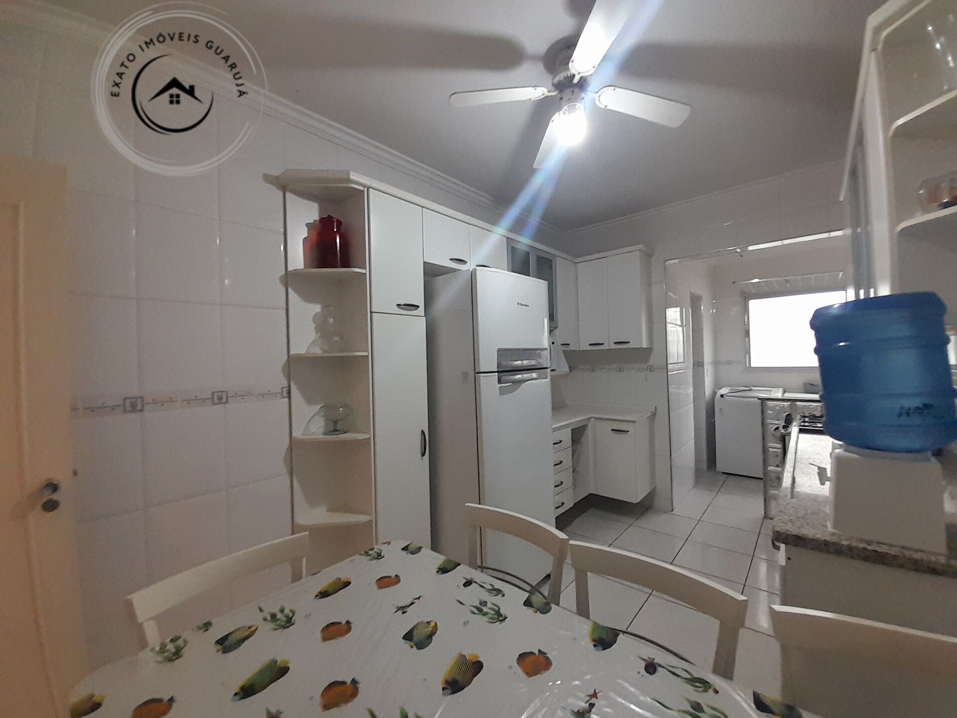 Apartamento Padrão de 03 dormitórios para locação anual na Praia da Enseada. - foto 25