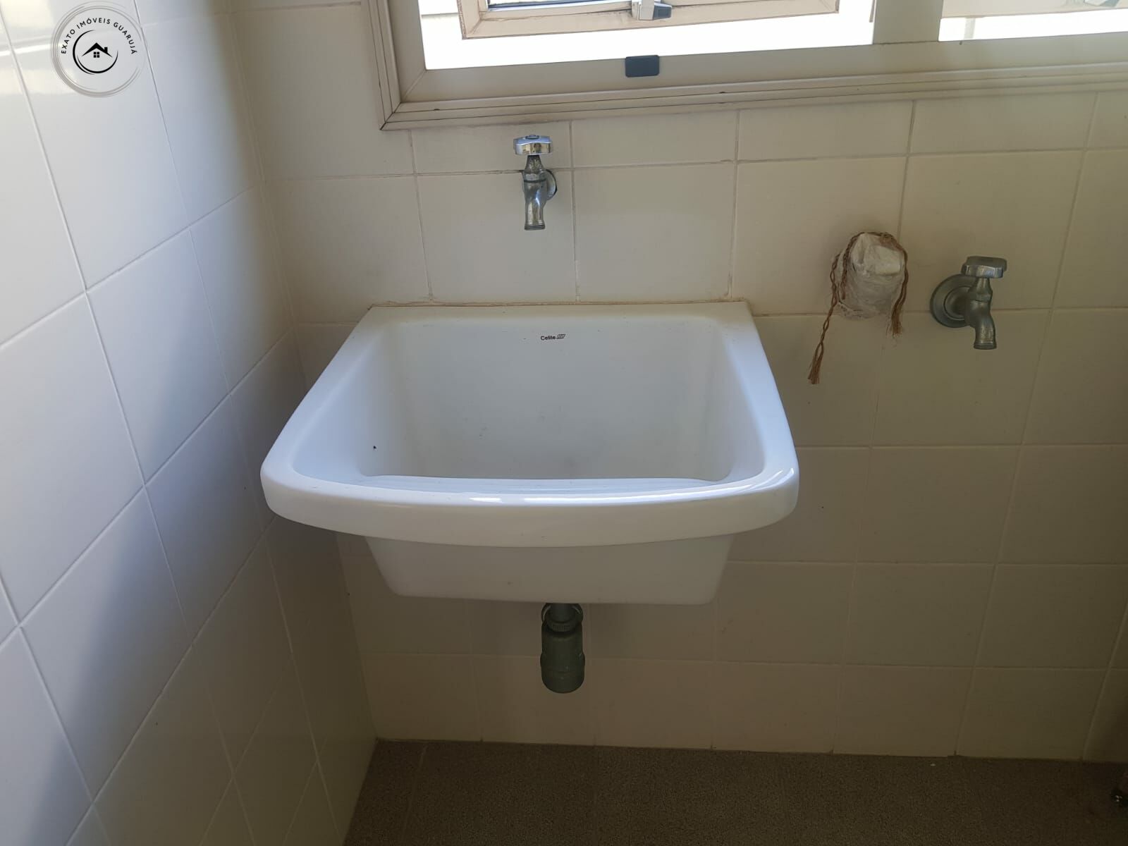 Apartamento Cobertura Triplex para Aluguel em Praia da Enseada Guarujá-SP - foto 27