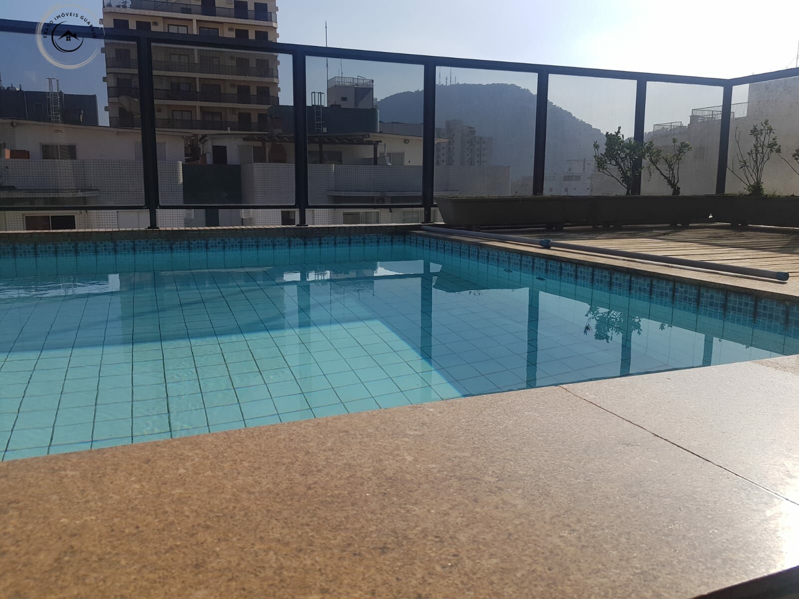 Apartamento Cobertura Triplex para Aluguel em Praia da Enseada Guarujá-SP - foto 2