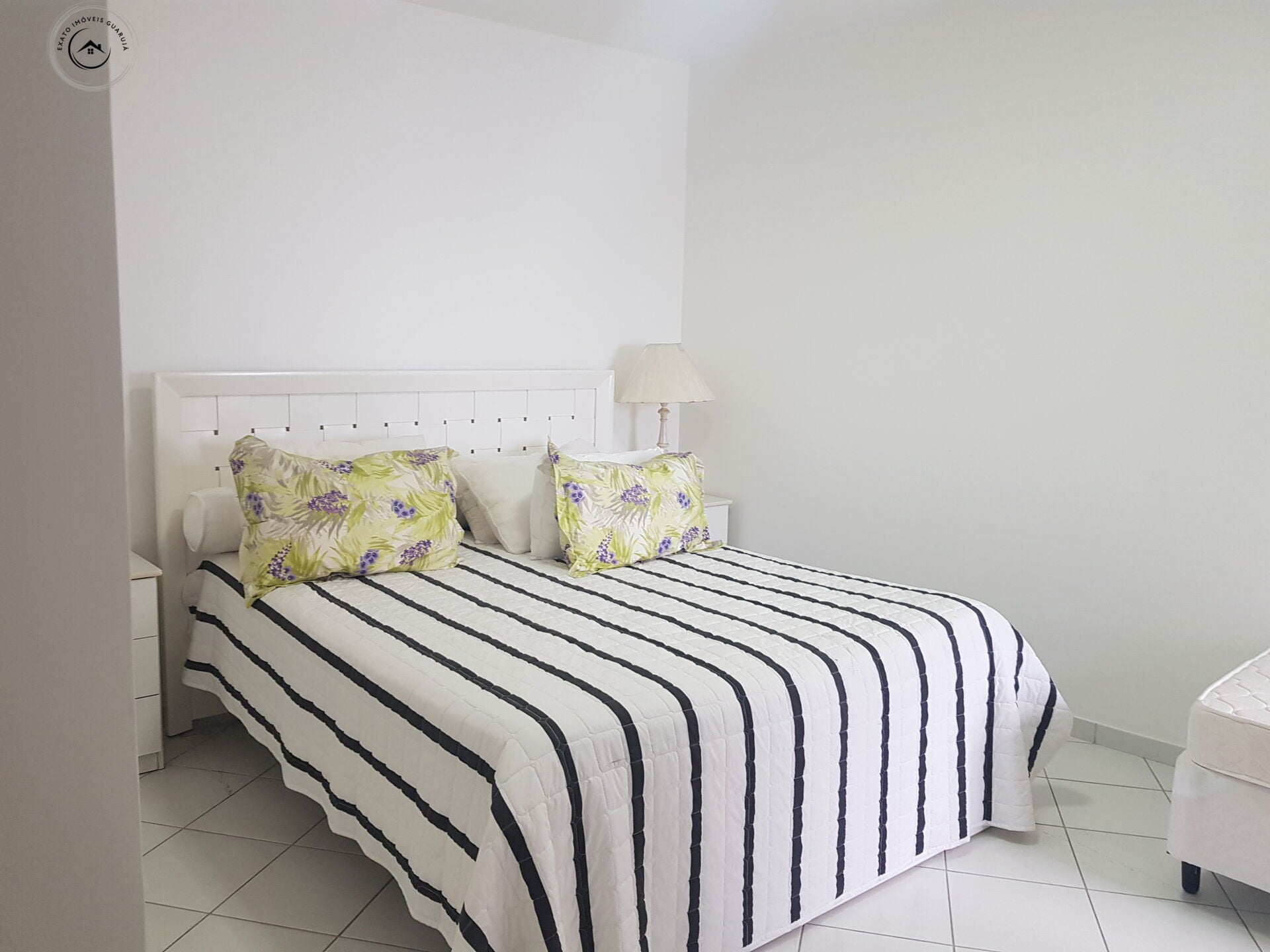 Apartamento Alto Padrão para Venda e Aluguel em Pitangueiras Guarujá-SP - foto 8