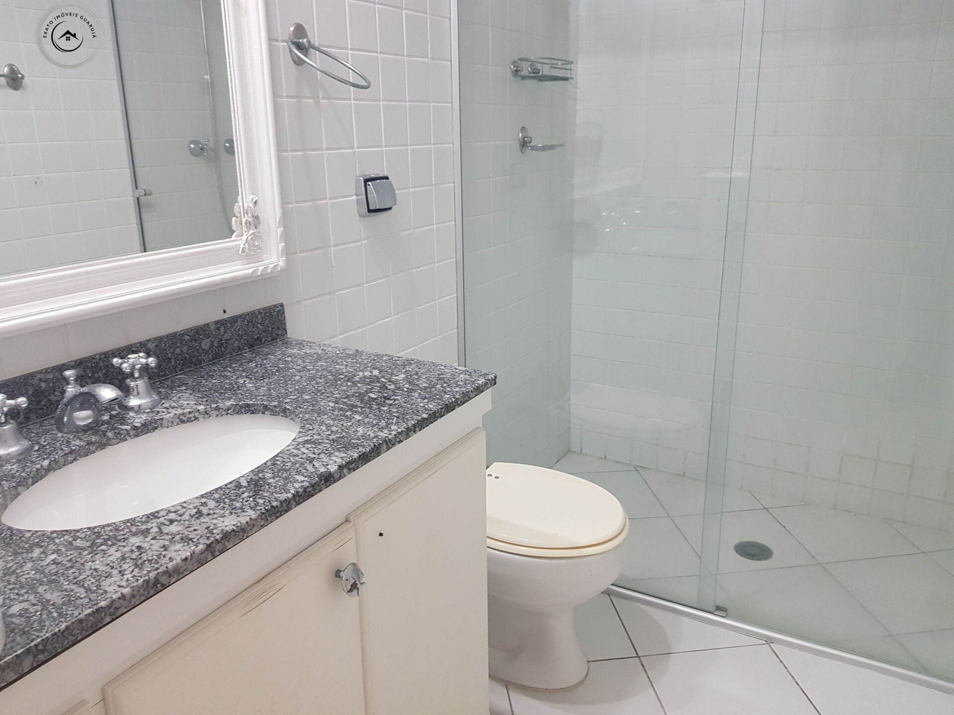 Apartamento Alto Padrão para Venda e Aluguel em Pitangueiras Guarujá-SP - foto 9