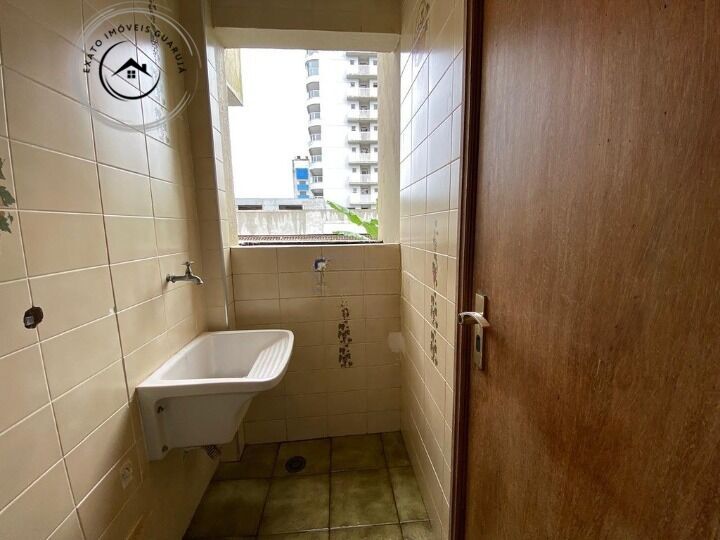 Apartamento Padrão de 01 dormitório para venda na Praia da Enseada. - foto 5