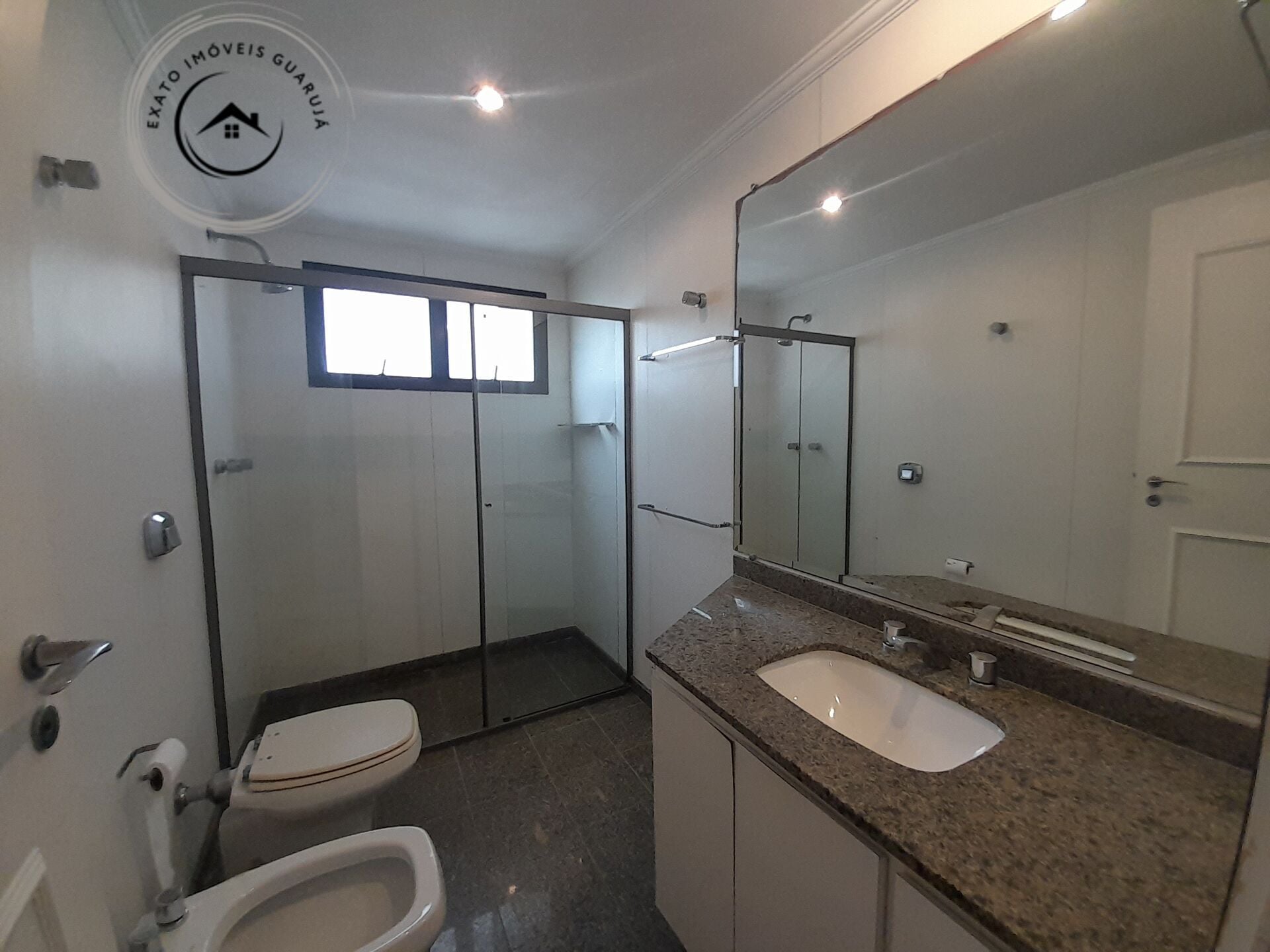 Apartamento Padrão de 04 dormitórios para locação anual nas Pitangueiras. - foto 18
