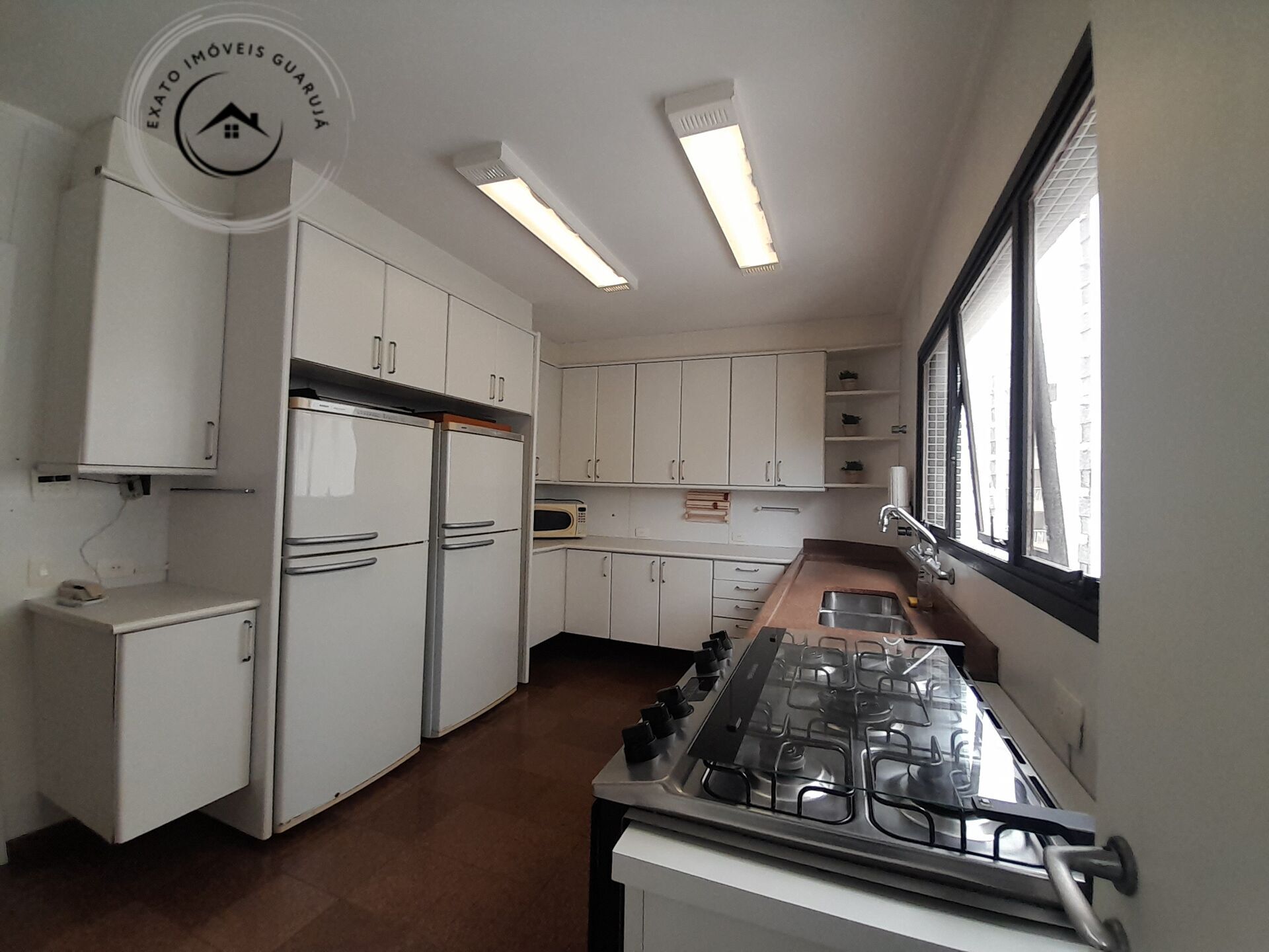 Apartamento Padrão de 04 dormitórios para locação anual nas Pitangueiras. - foto 36