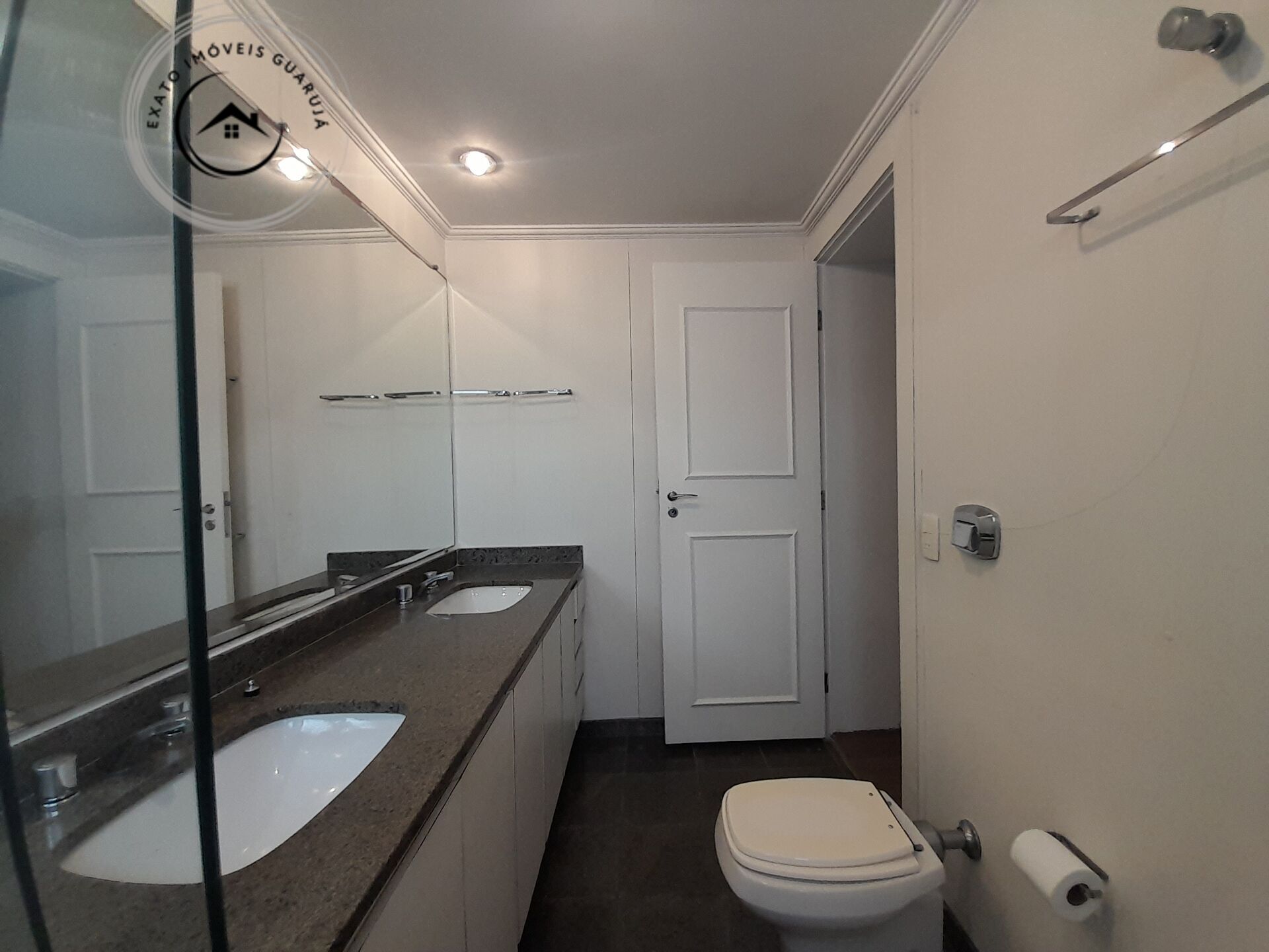 Apartamento Padrão de 04 dormitórios para locação anual nas Pitangueiras. - foto 25